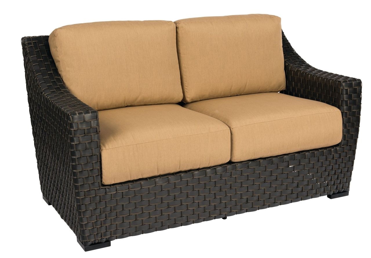 Love Seat S640021