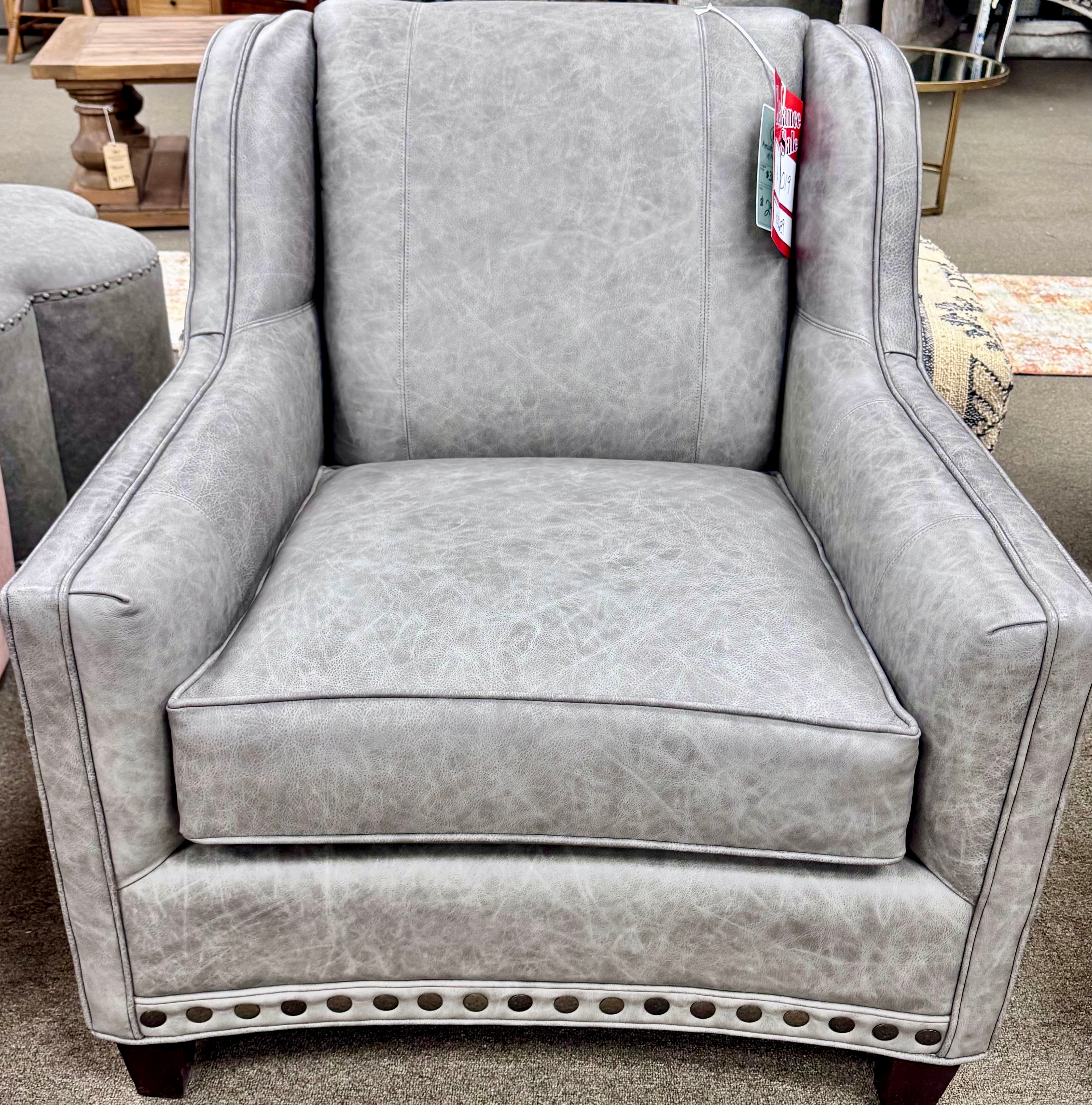  SB 227-30 Leather Chair: Clearance $1019 