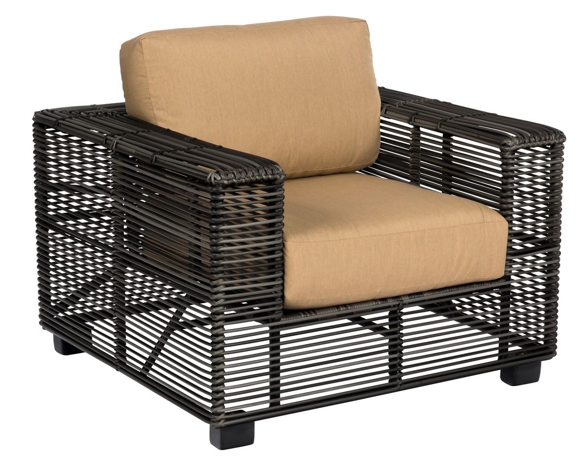  Lounge Chair 
