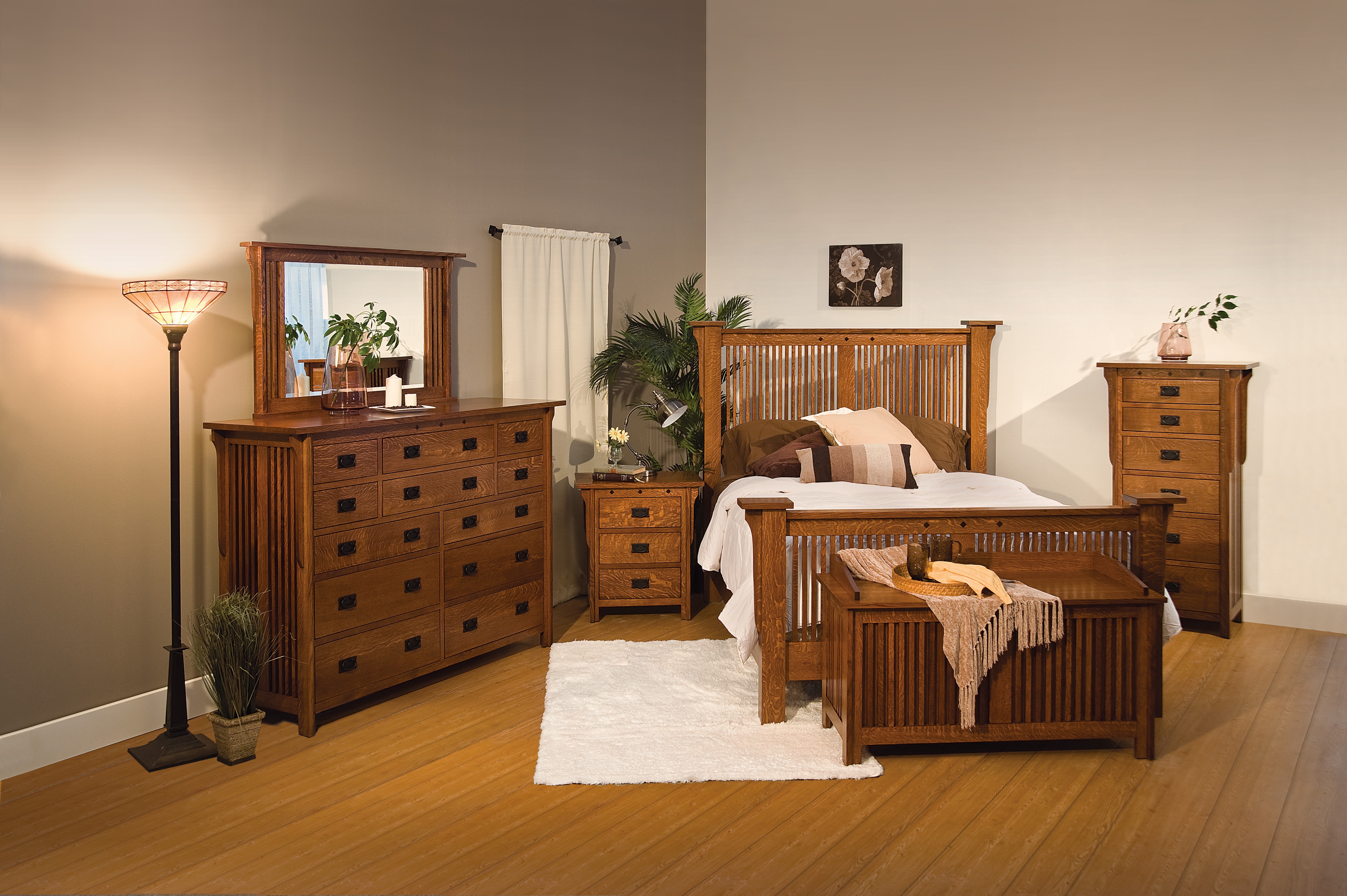  Royal Mission Bedroom 