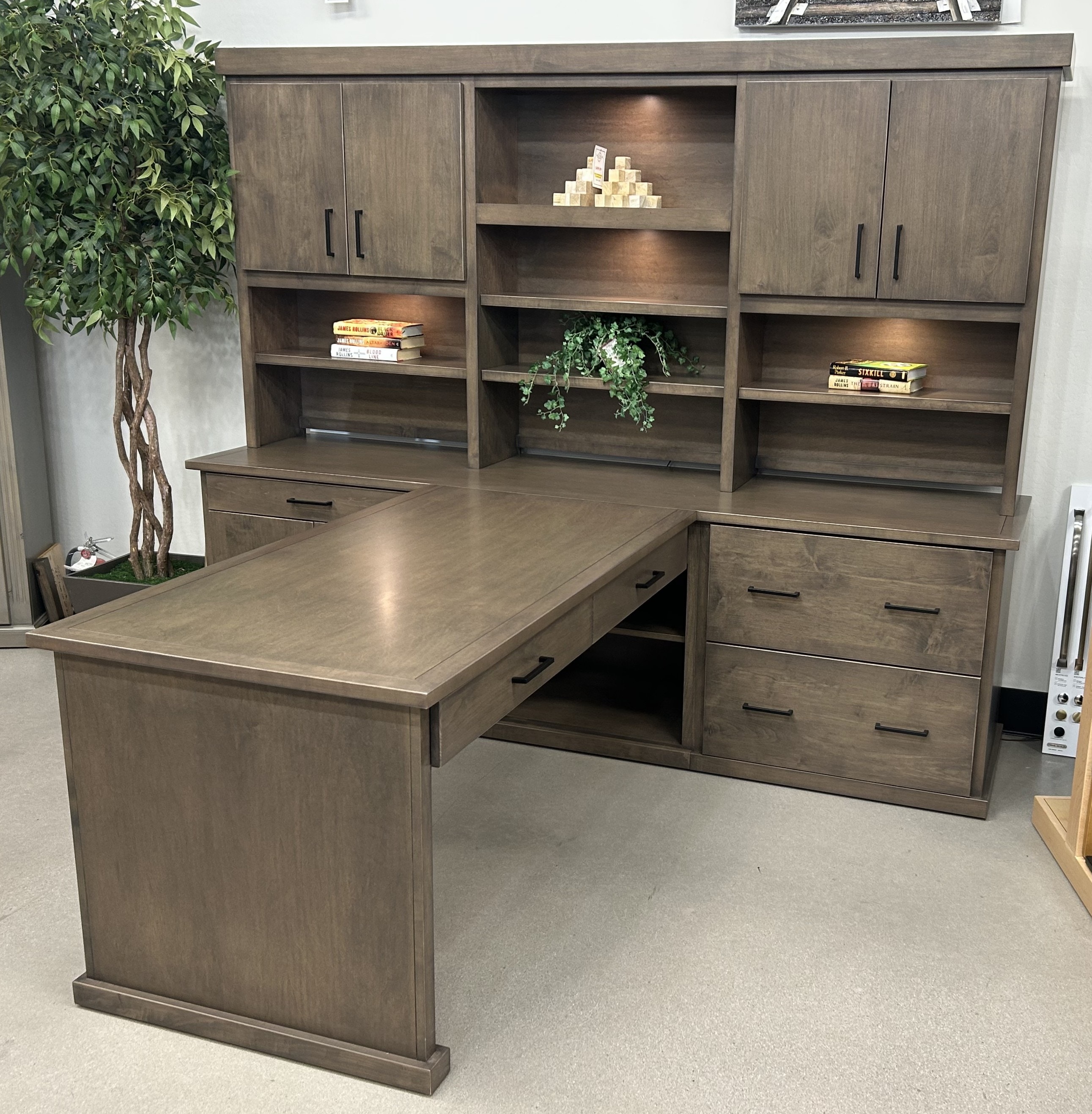  peninsula/partners wall desks in Maple or Alder woods. Choice of 4 edge details, many stain colors, and a host of handles/knobs. Highly cust SC-PENINSULAWALL