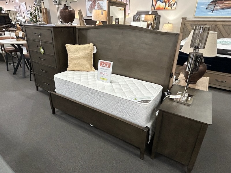  BLAKELY 3 PIECE QUEEN BED SET CLR010