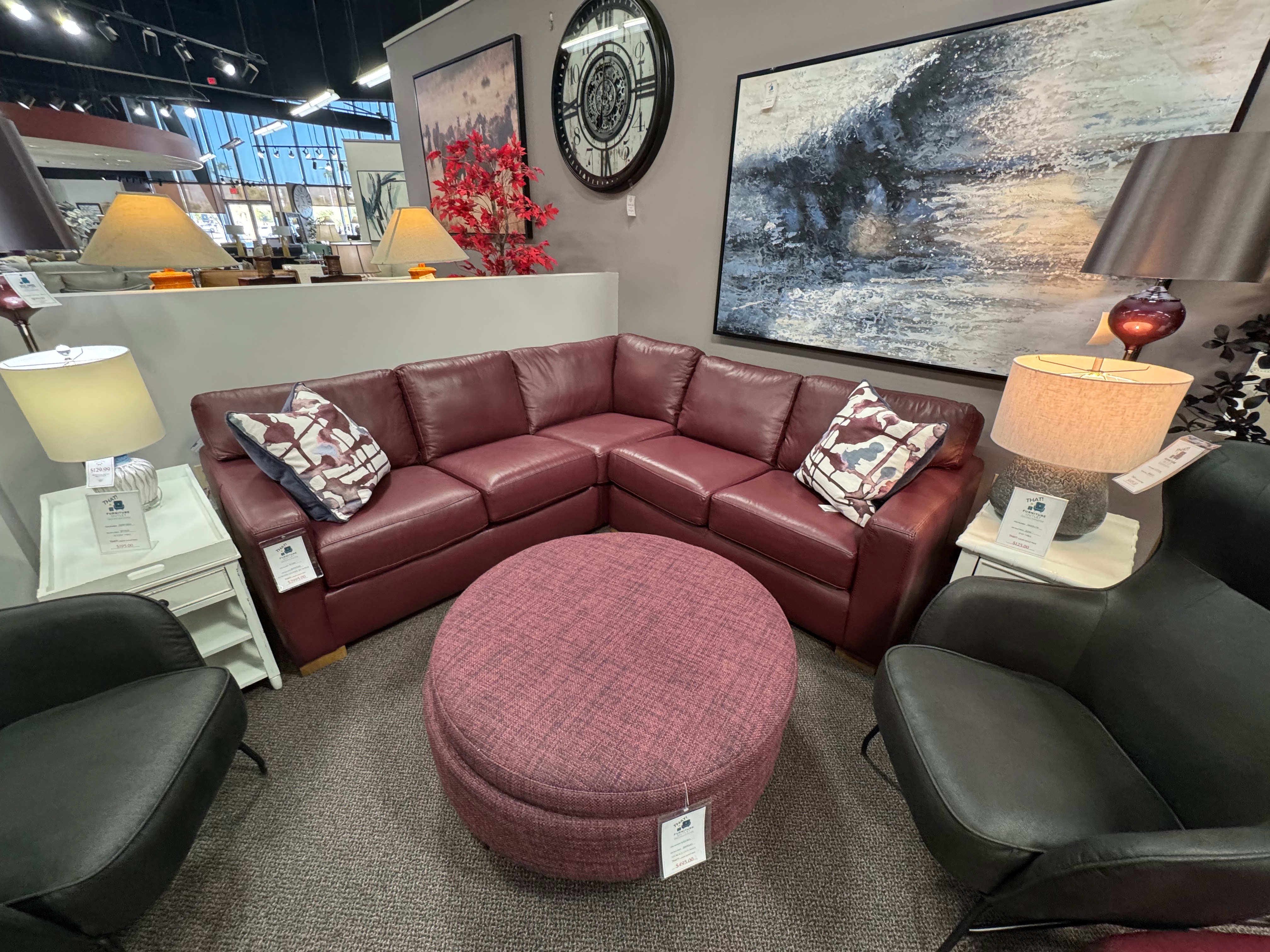  B3399 SECTIONAL OUT013