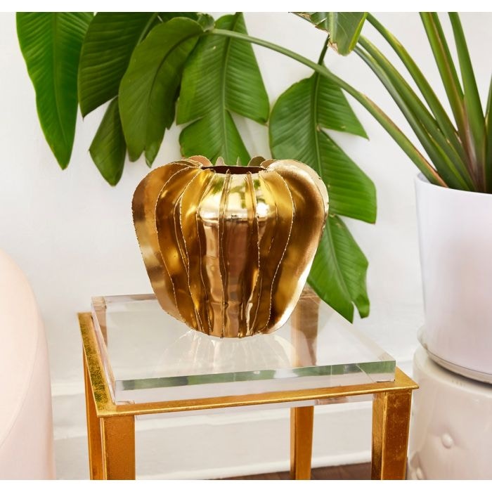  Doral Vase, Brass Finish 