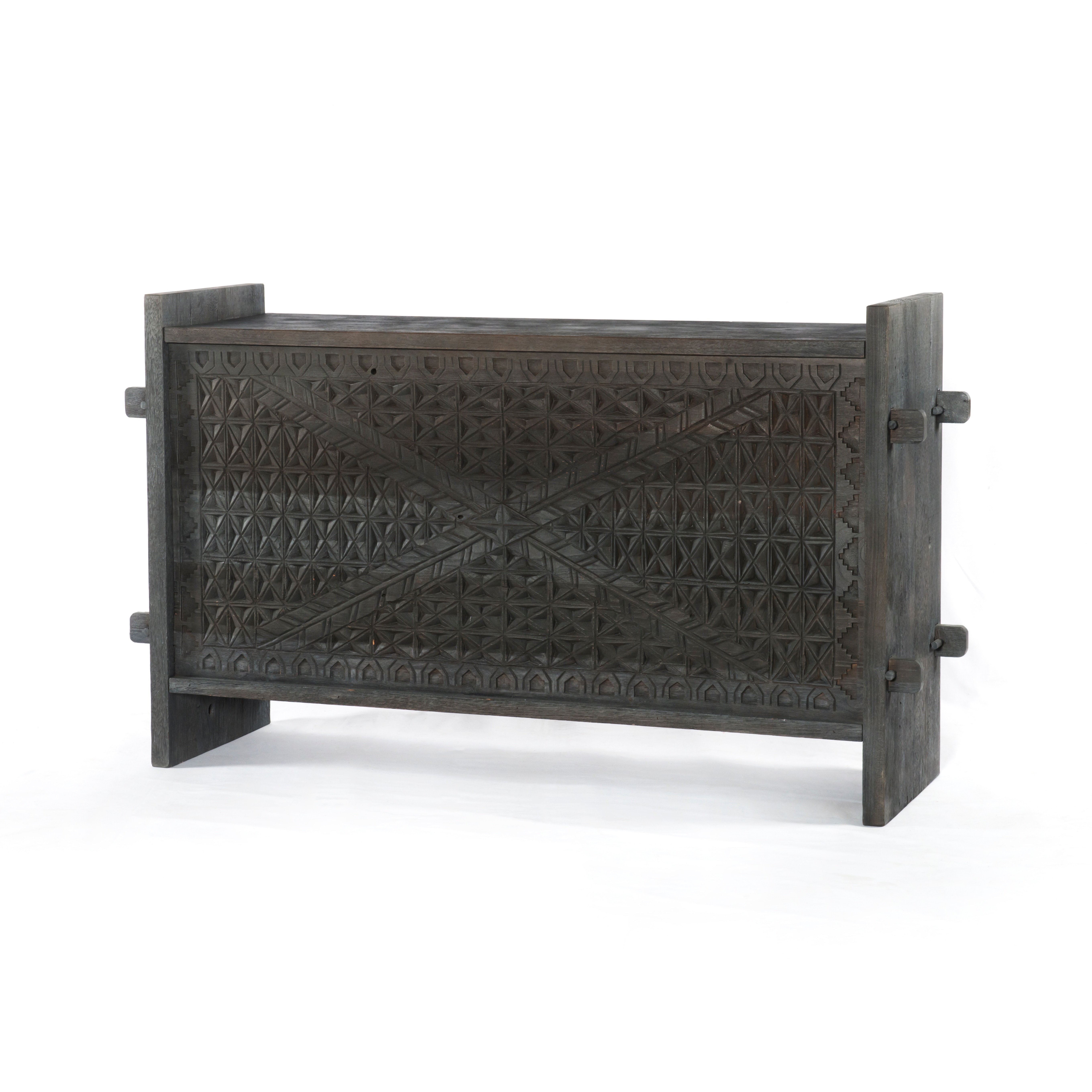  Columbus Trunk Console-Dark Totem 
