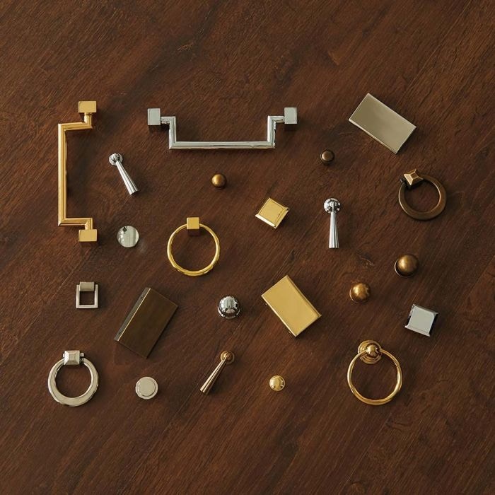  Cornelia Pull - Brass 