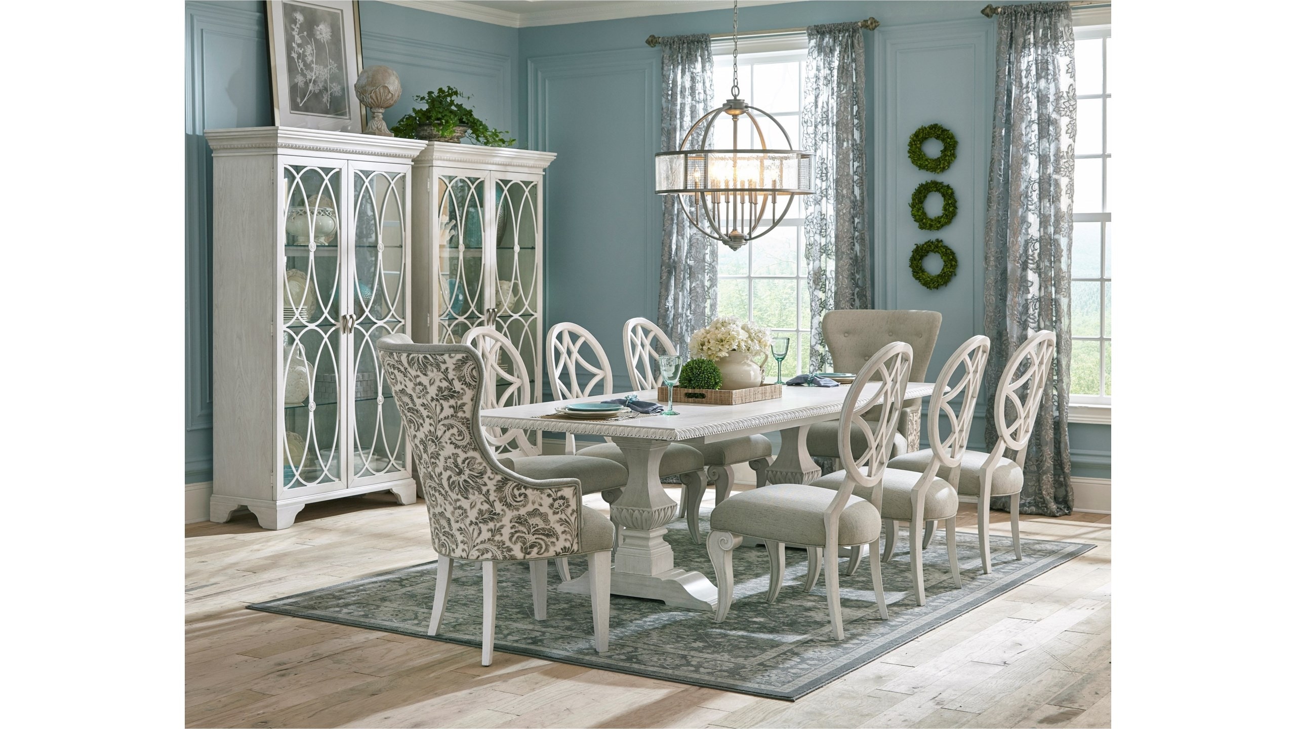 trisha yearwood table set