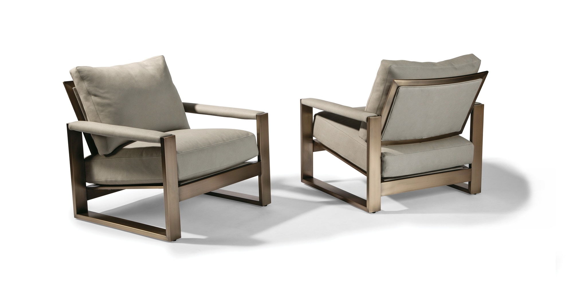  CHUNKY MILO LOUNGE CHAIR 