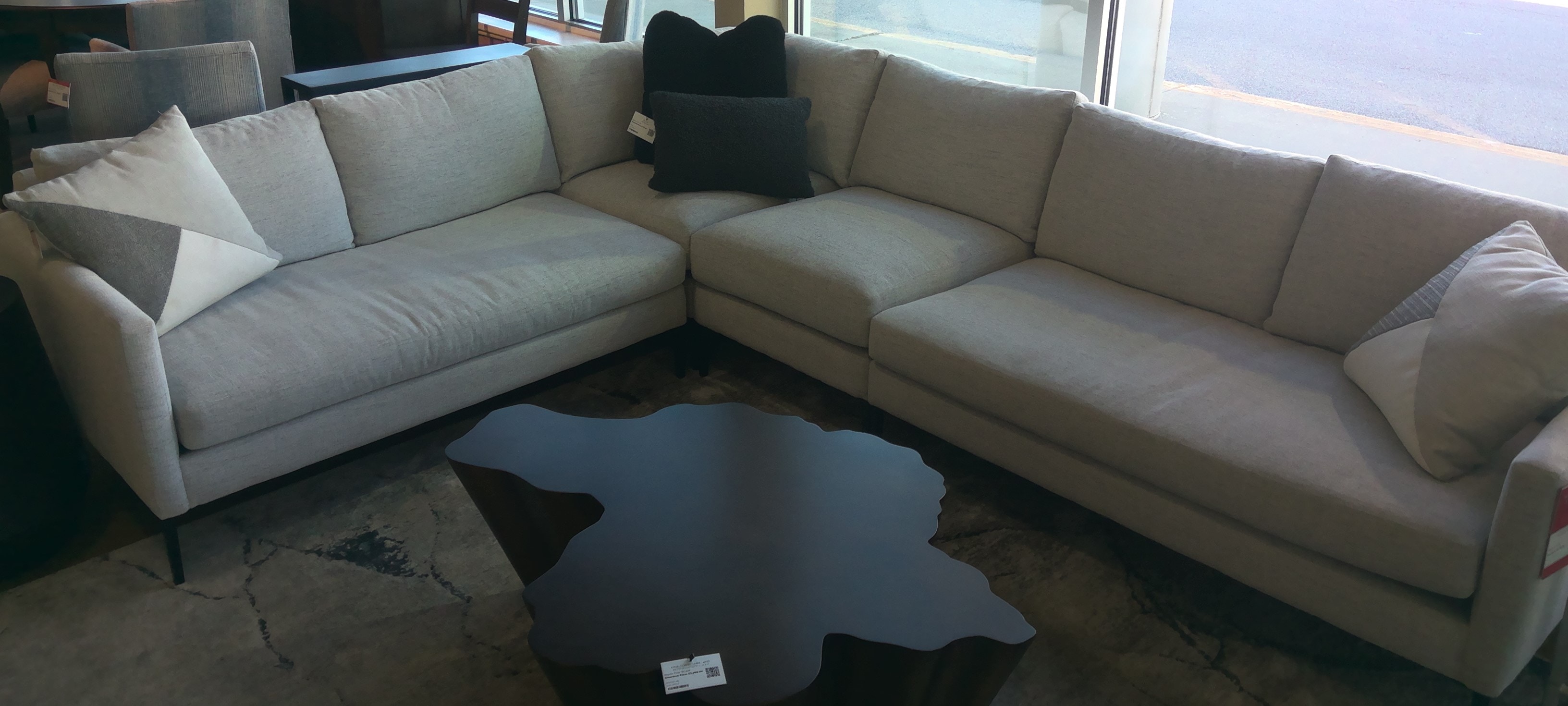 Walter e smithe outlet sofas discount