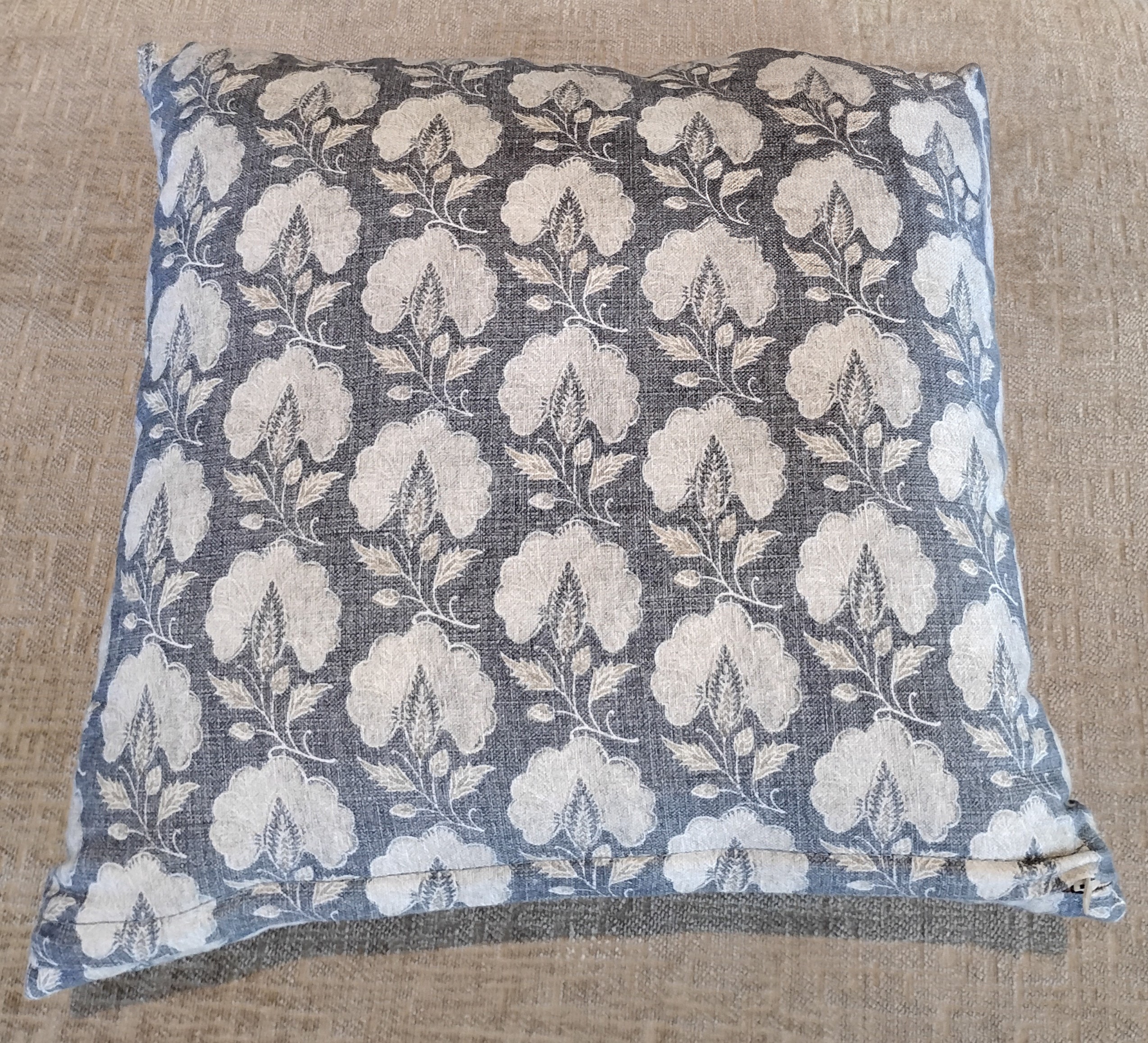  16 SQUARE PILLOW, NO WELT 
