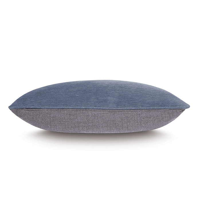  Noah Textured Decorative PilloW 