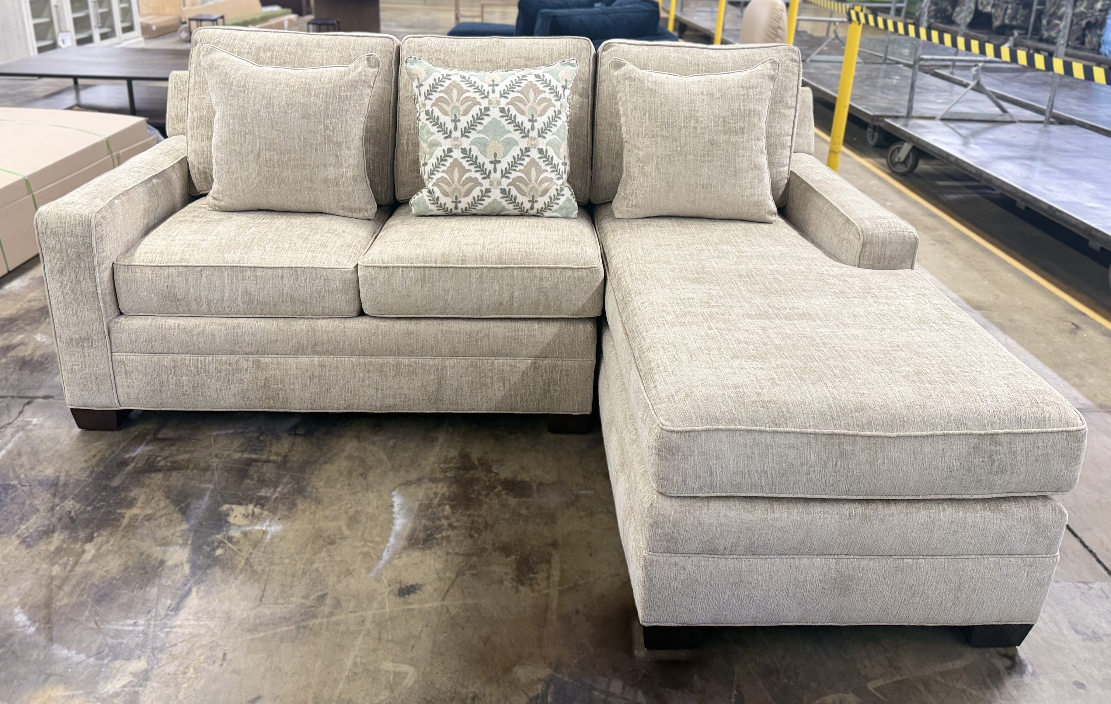  2PC CAMDEN SECTIONAL 