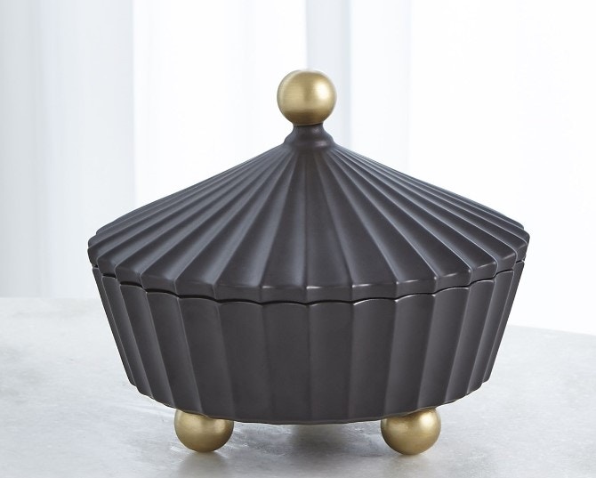  Cirque Vessel with Lid 