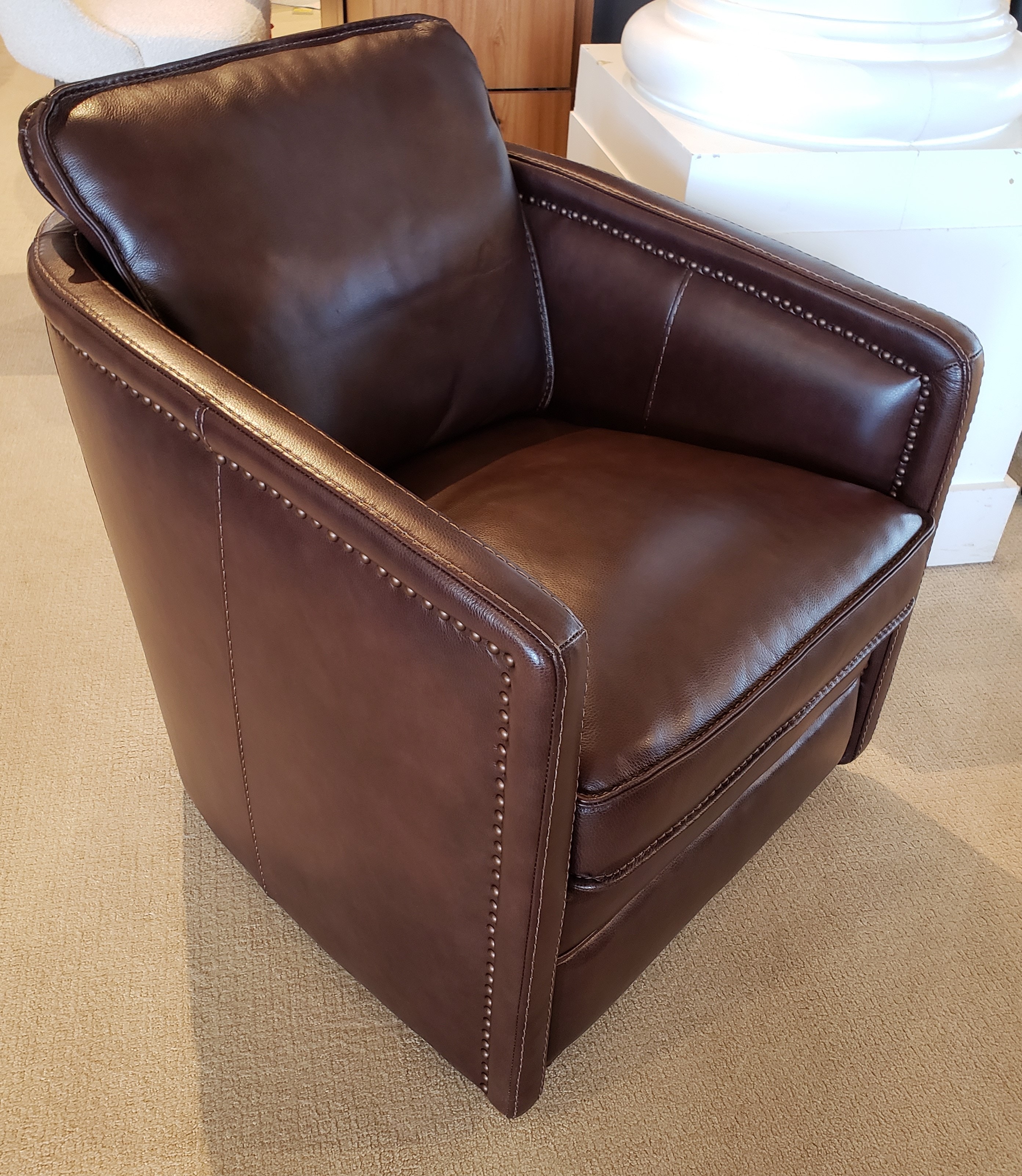 heidi swivel chair