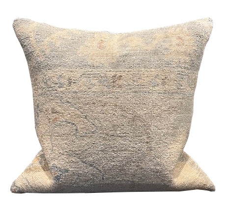  22 Down Fill Pillow 