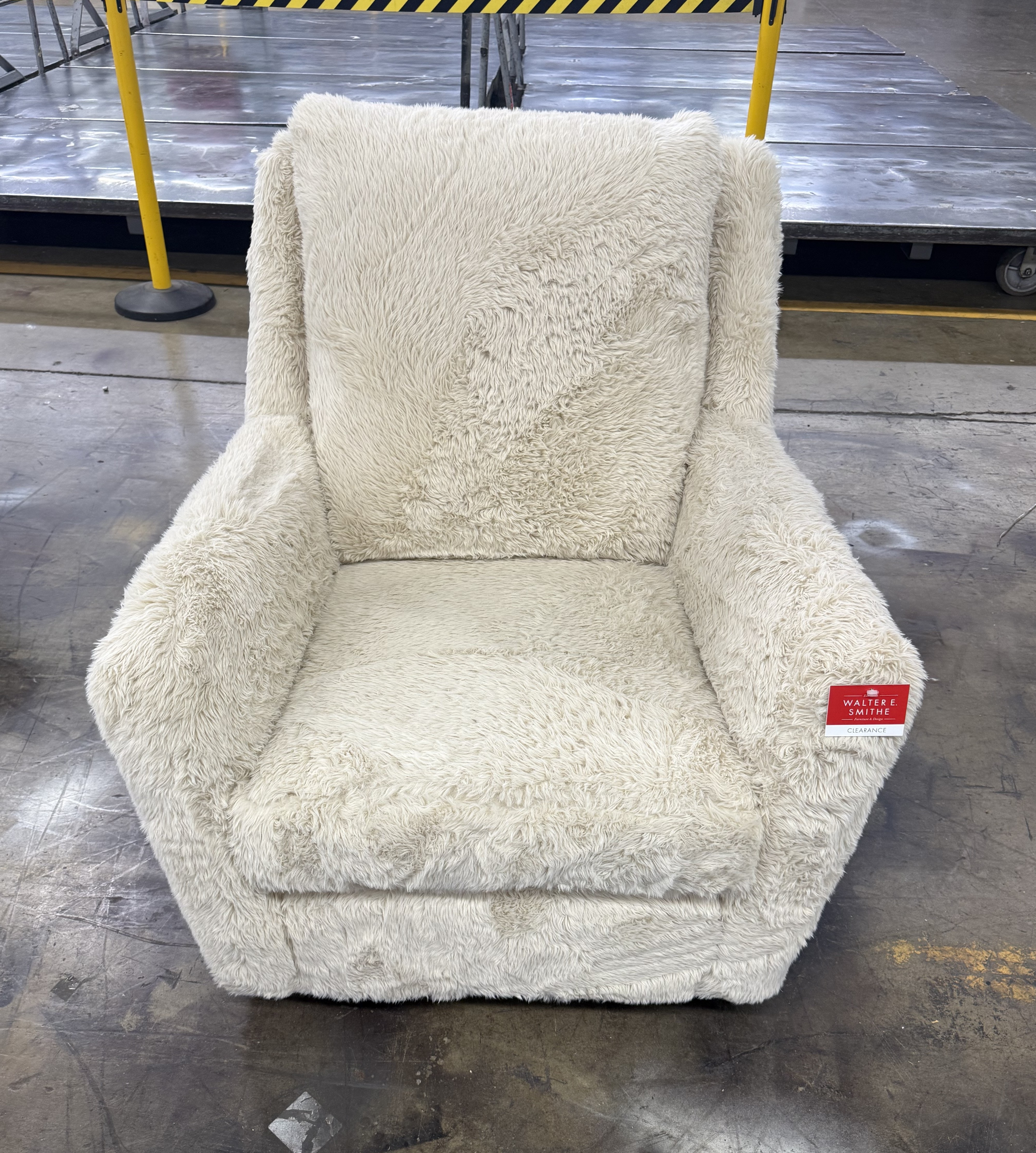  Womb Swivel Glider 