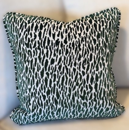  182 18X18 PILLOW 