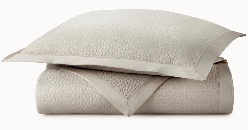  HAMILTON 115x98 KING COVERLET 