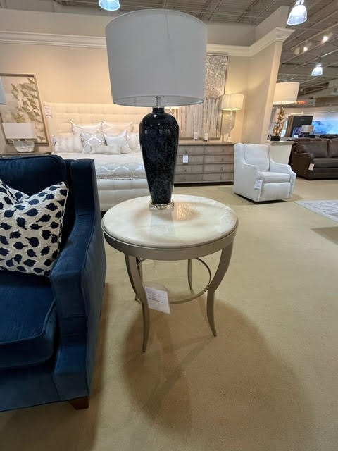 Hickory White A la Carte Round Lamp Table 904-30-Clearance
