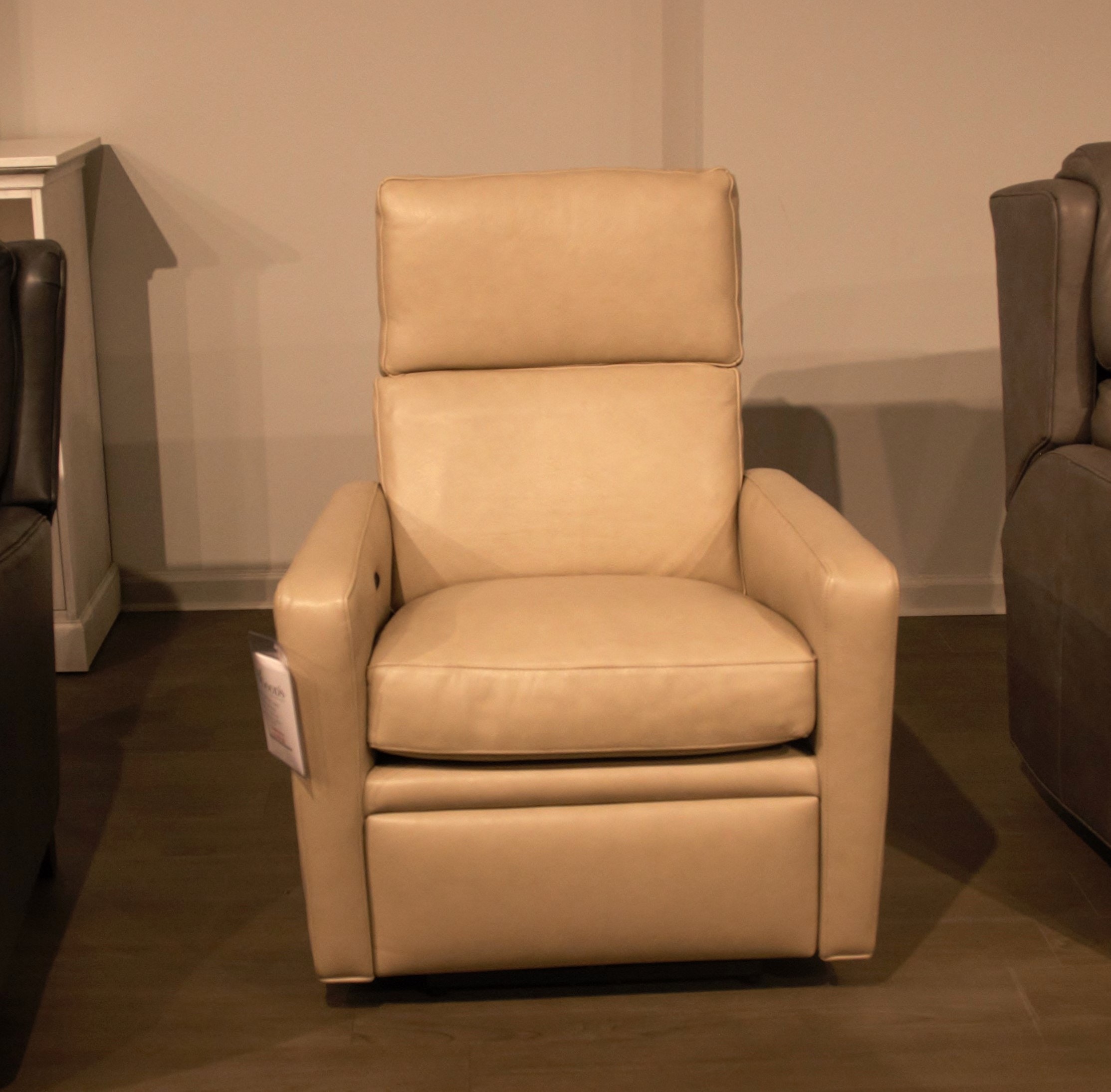 Bradington Young 6452ZG Clearance Living Room Celestail Gravity Leather Recliner