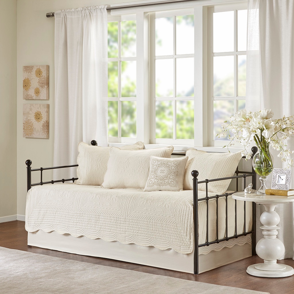 Hampton Hill Bedding Tuscany 6 Piece Reversible Scalloped Edge Daybed Cover Set MP13-5024