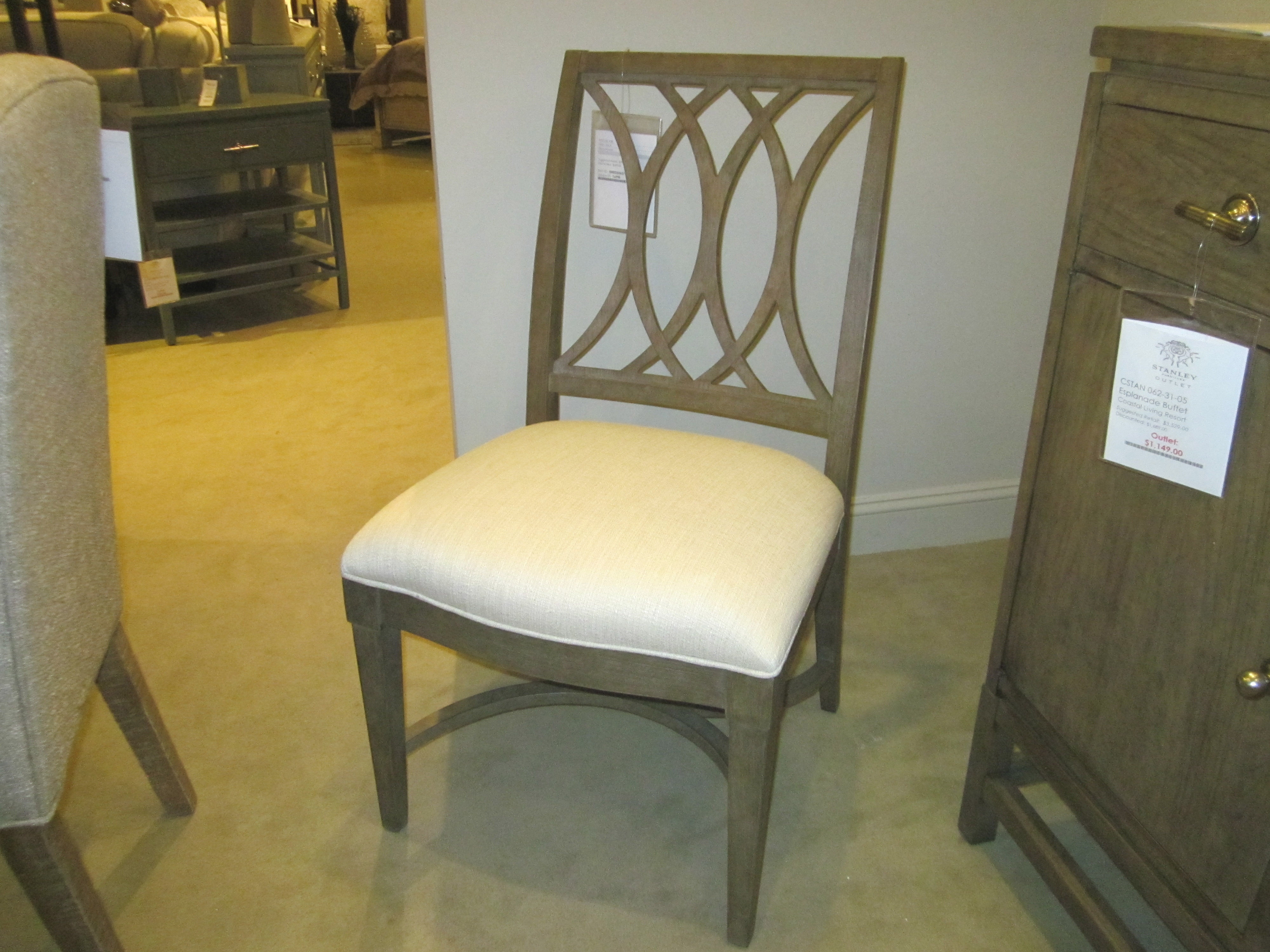 Stanley Furniture 062 31 60 Outlet Dining Room Coastal Living