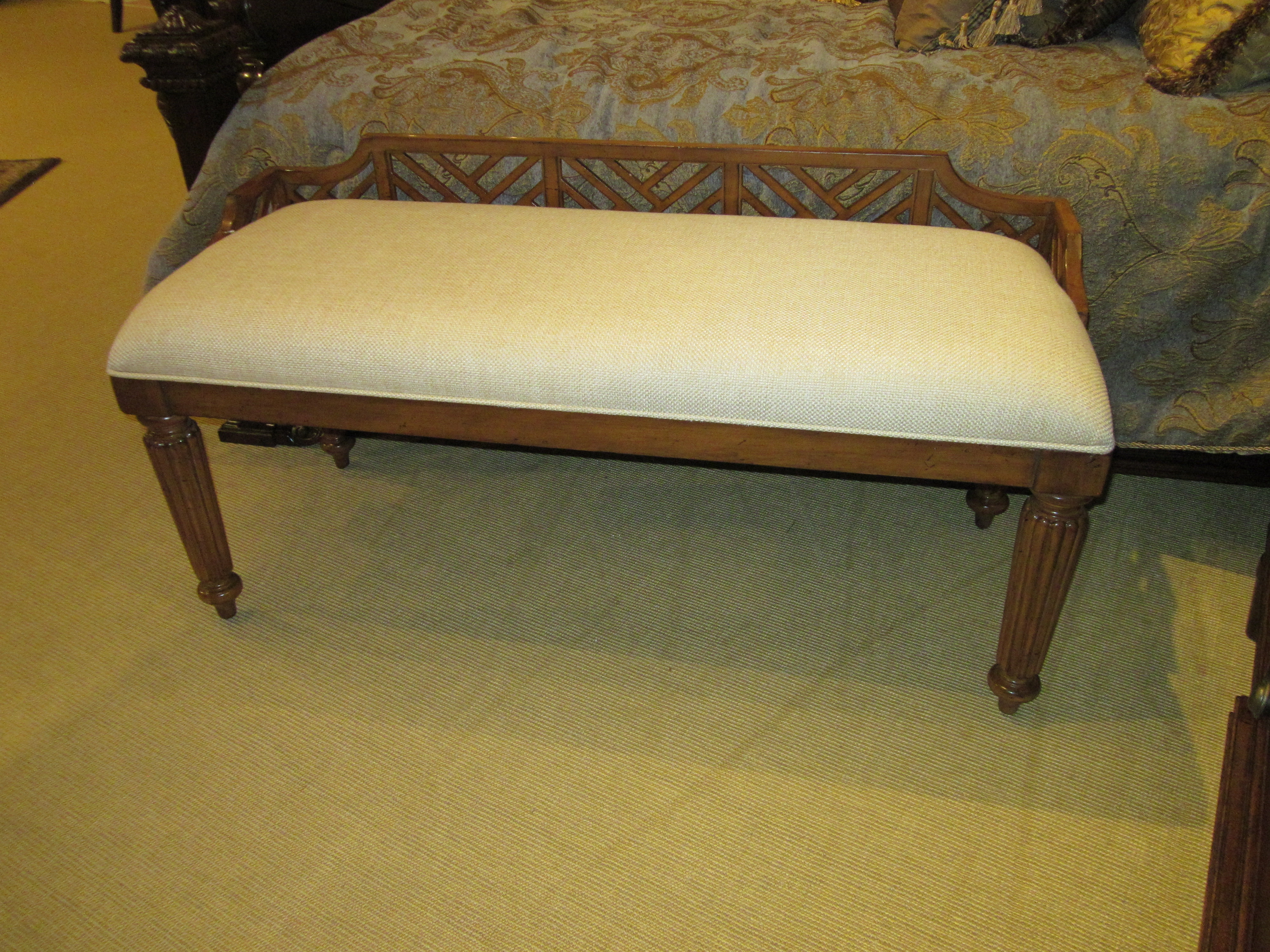 Tommy Bahama Island Est Plantain Bed Bench