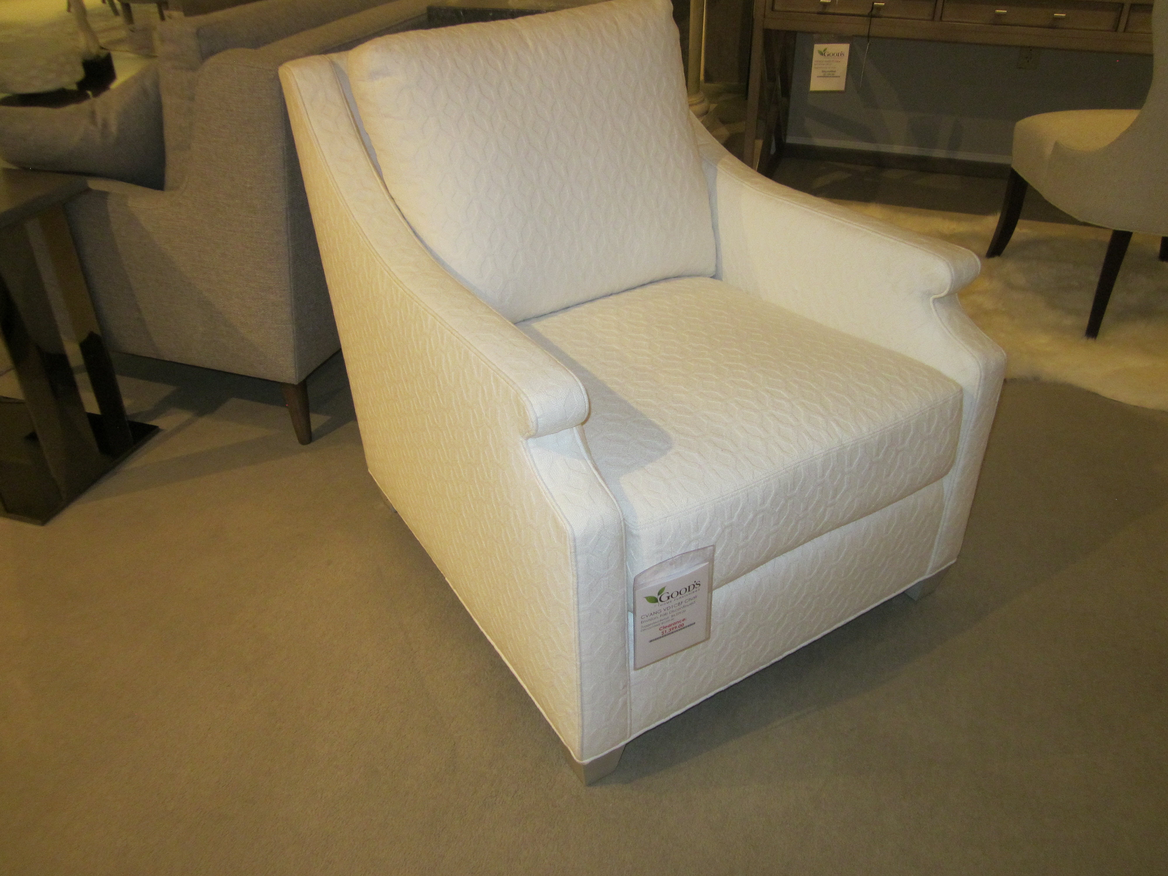 Vanguard VD1CBFClearance Living Room Envision Chair