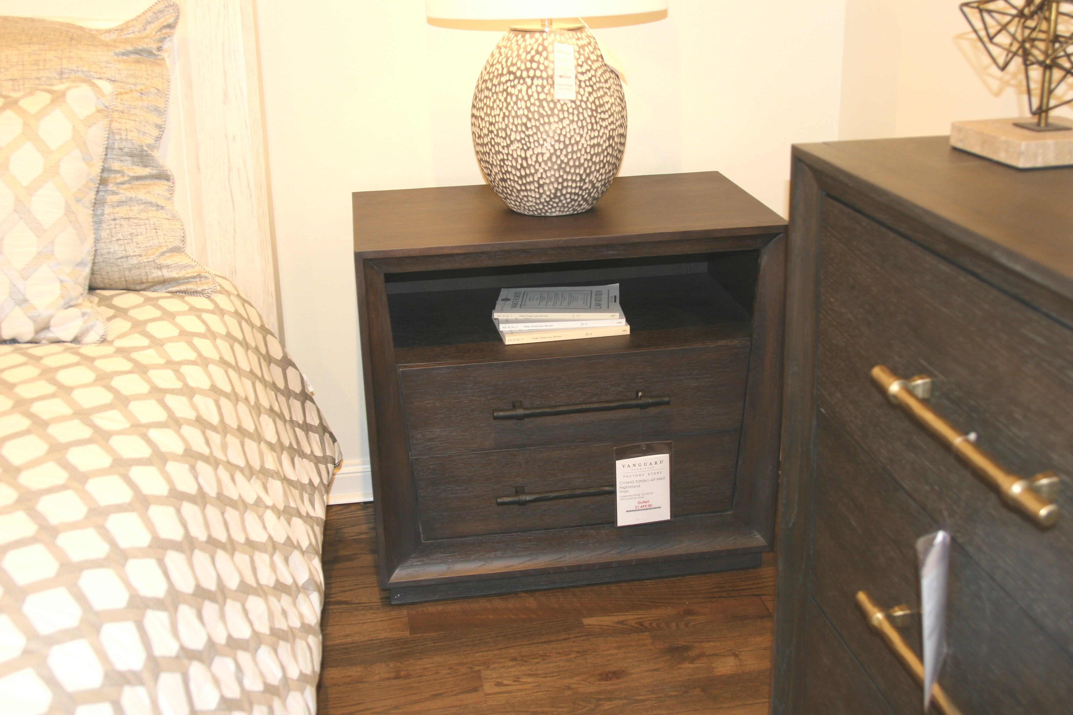 Vanguard Ridge Nightstand P290N1-Clearance