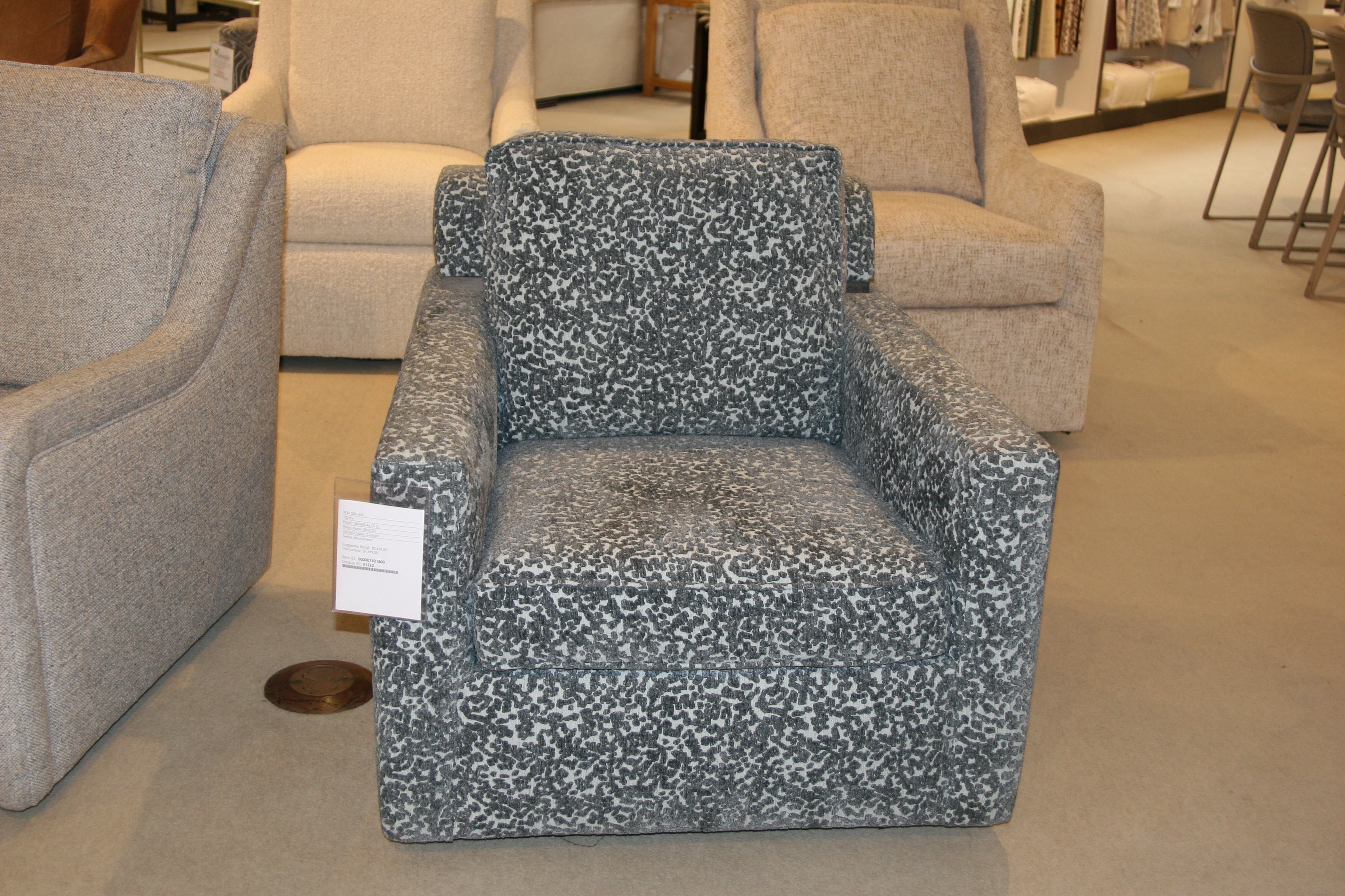HF Custom Taylor Swivel Chair 1669-009-Clearance