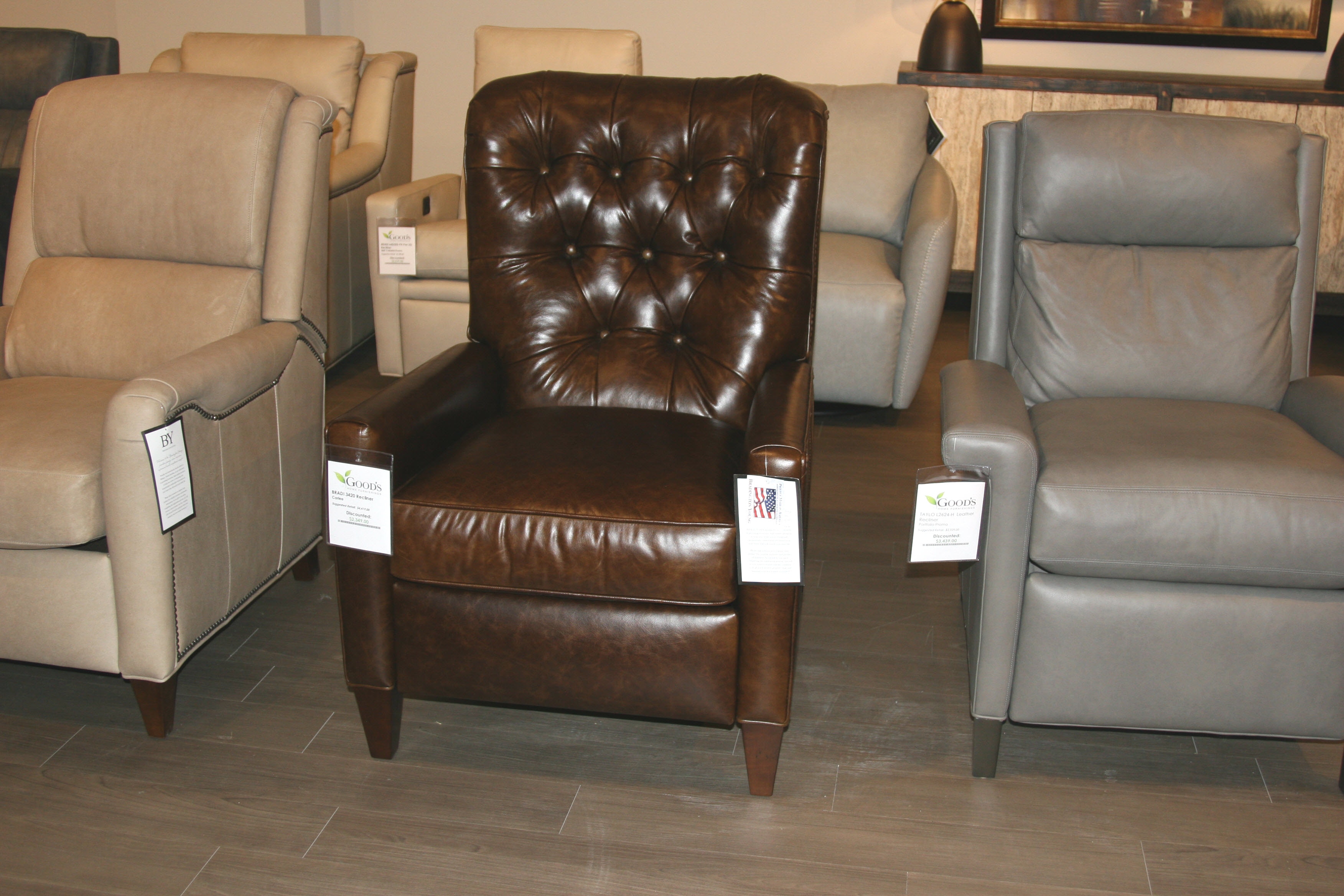 Bradington Young Carlee Leather Recliner 3420-Clearance
