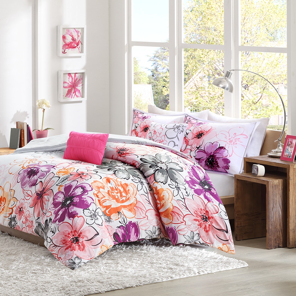 Hampton Hill Bedding Id10 166 Bedroom Olivia Comforter Set