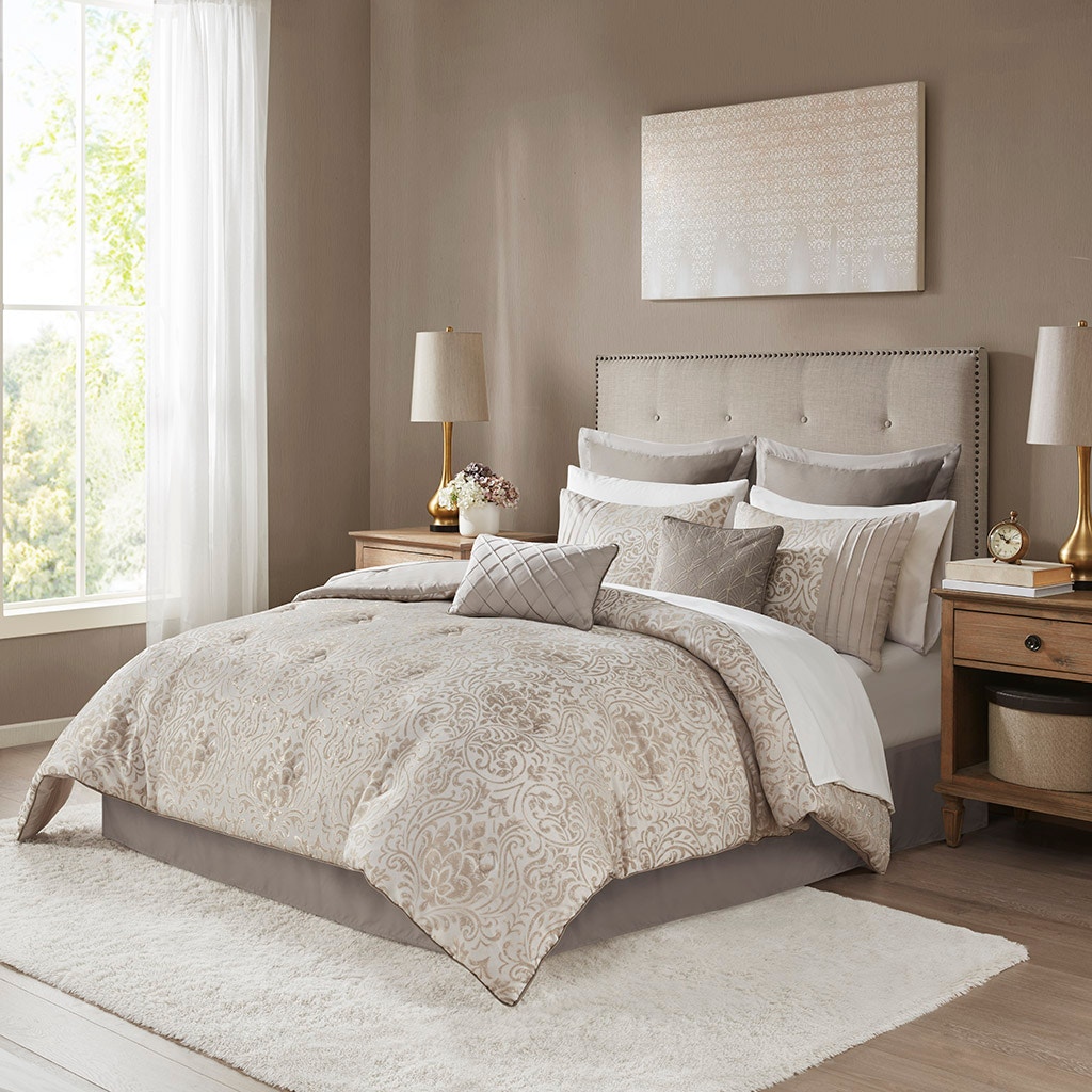 Hampton Hill Bedding Emilia 12 Piece Jacquard Complete Bed Set MP10-7204