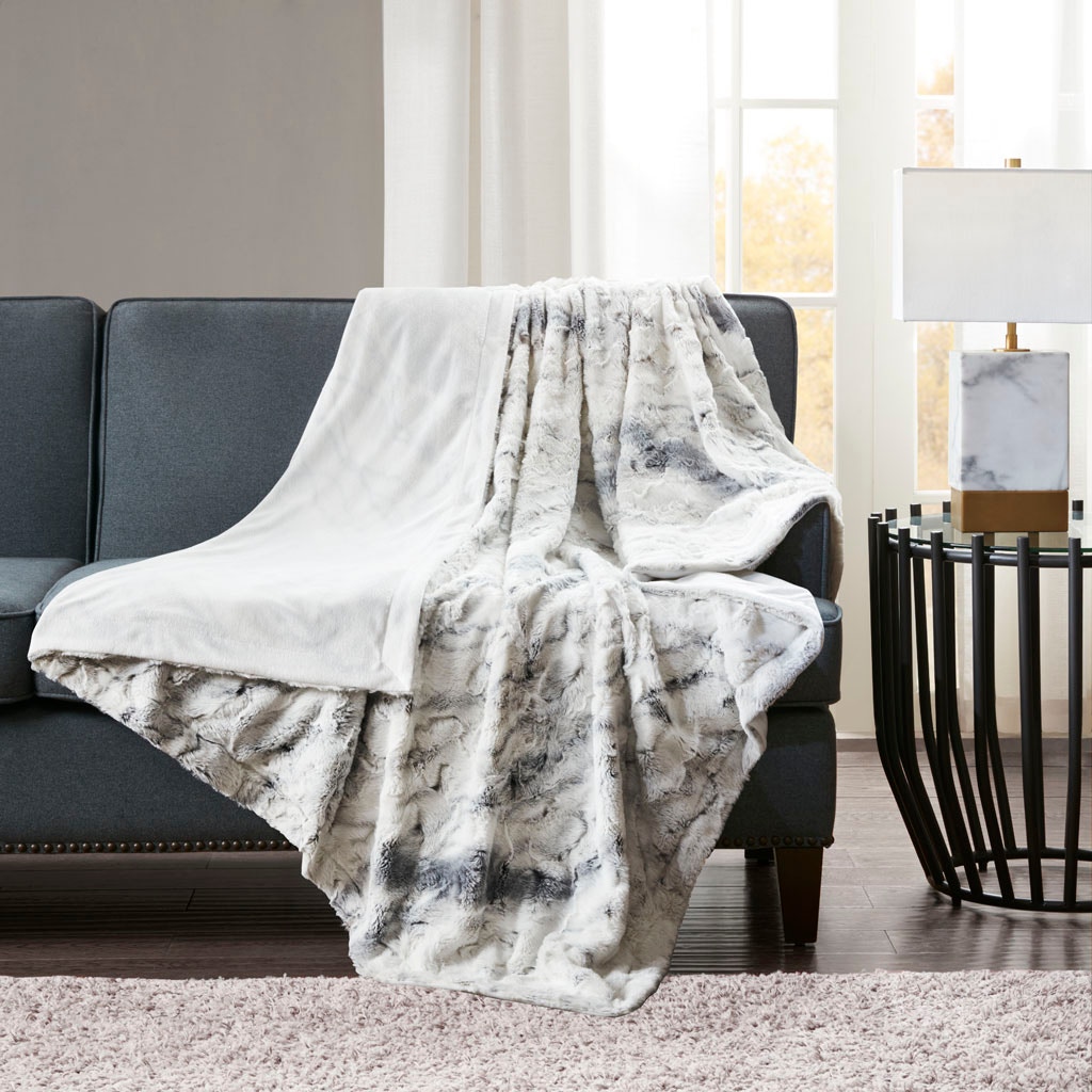 Hampton Hill Bedding Sachi Oversized Faux Fur Throw MP50-4906