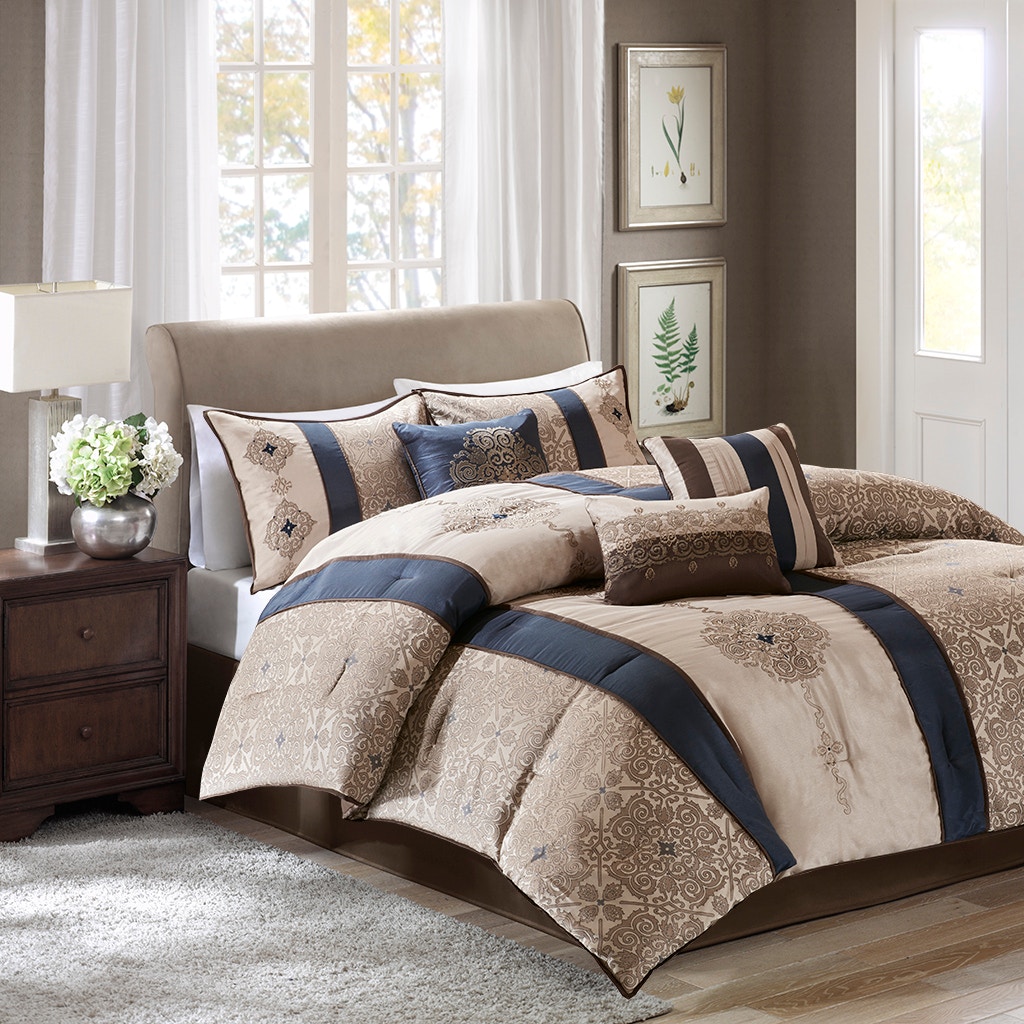 Hampton Hill Bedding Donovan 7 Piece Jacquard Comforter Set MP10-4344