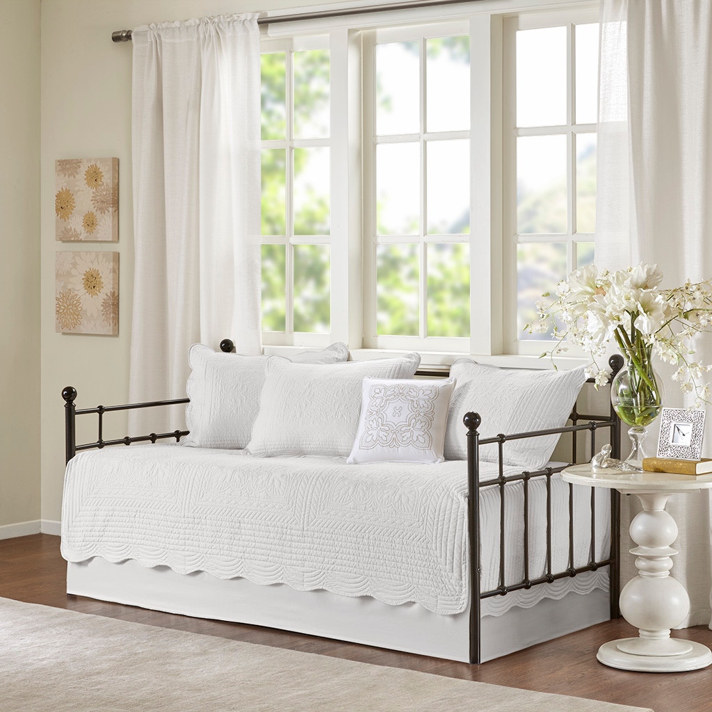 Hampton Hill Bedding Tuscany 6 Piece Reversible Scalloped Edge Daybed Cover Set MP13-5023