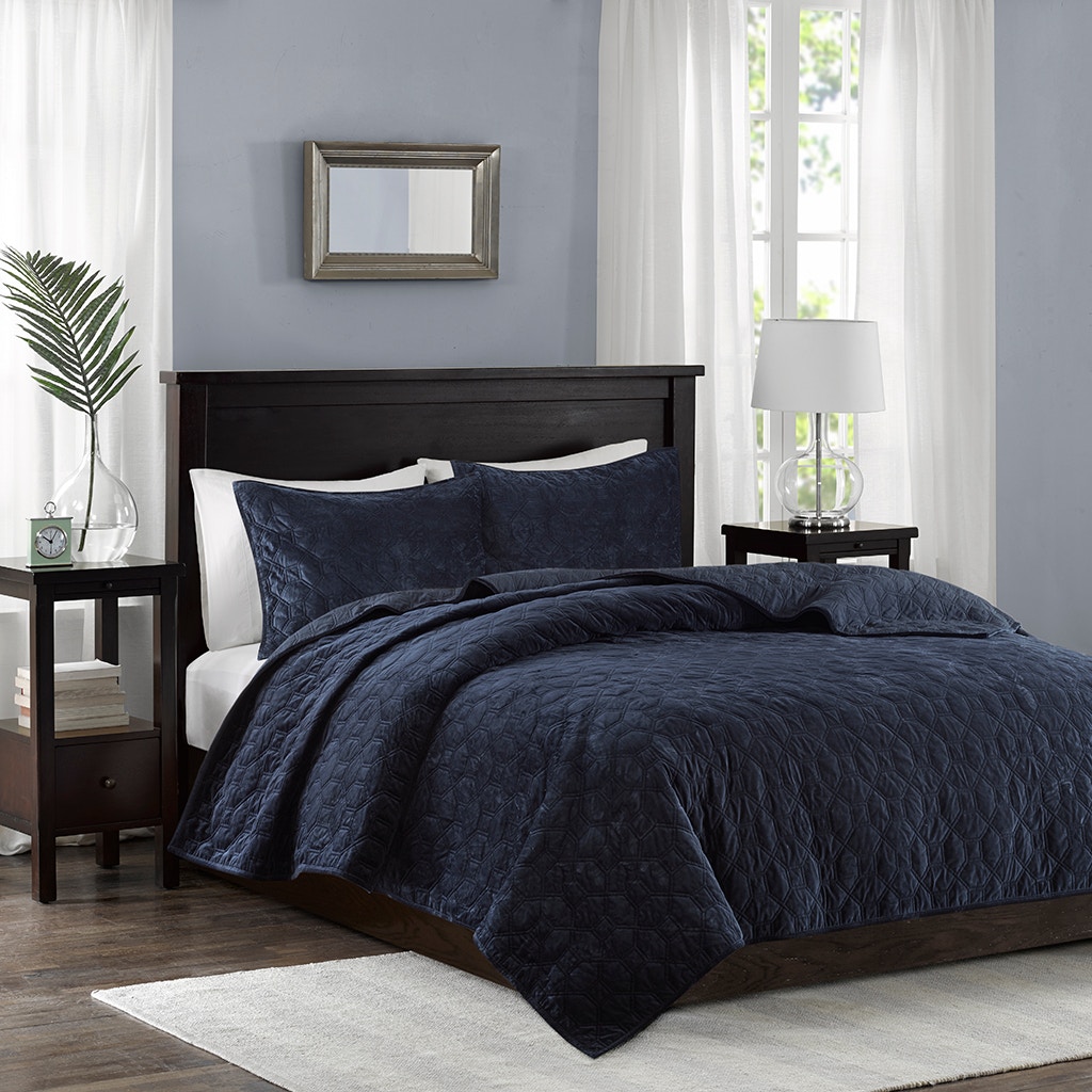 Hampton Hill Bedding Harper Faux Velvet Reversible 3 Piece Coverlet Set MP13-3303