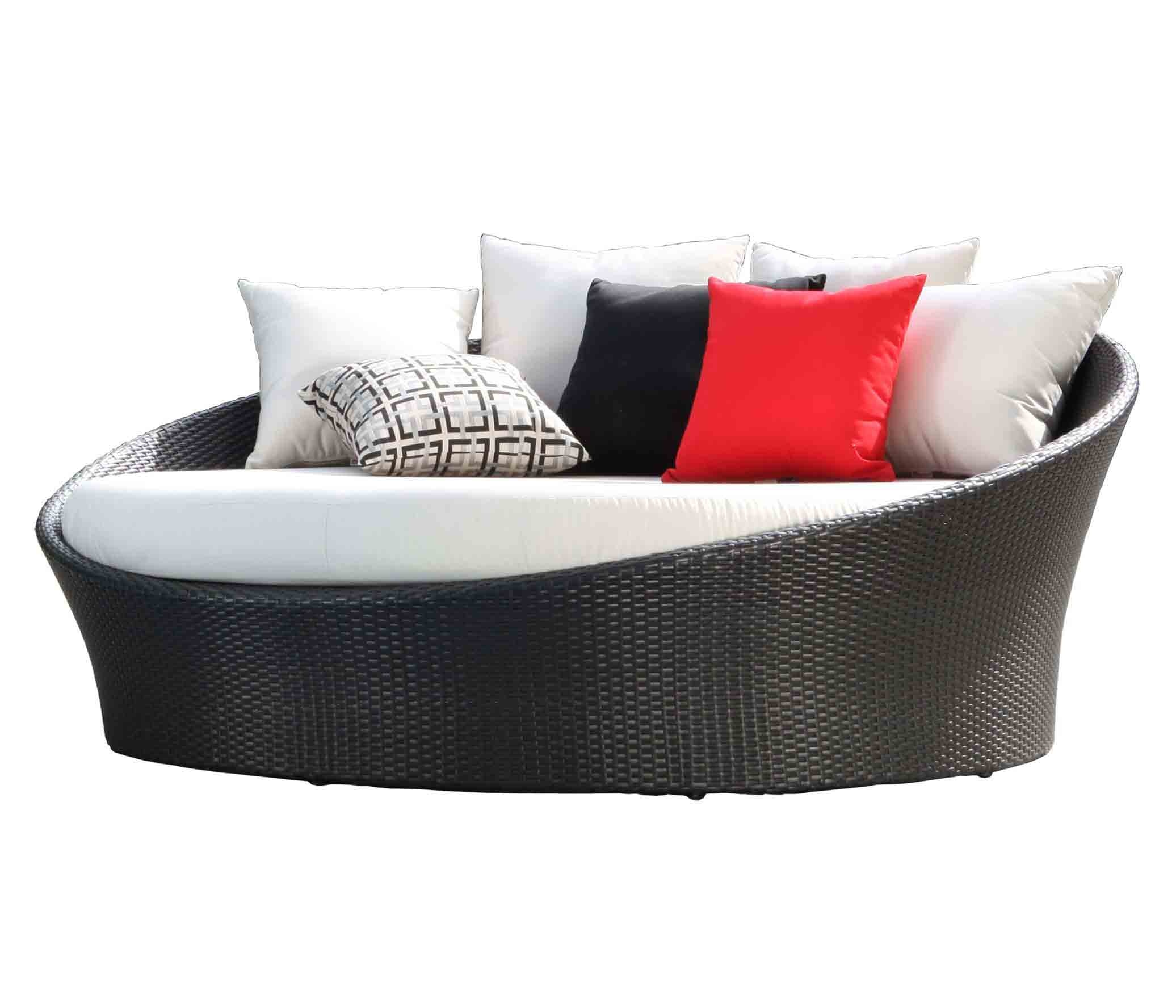 Round outdoor lounger discount cushion