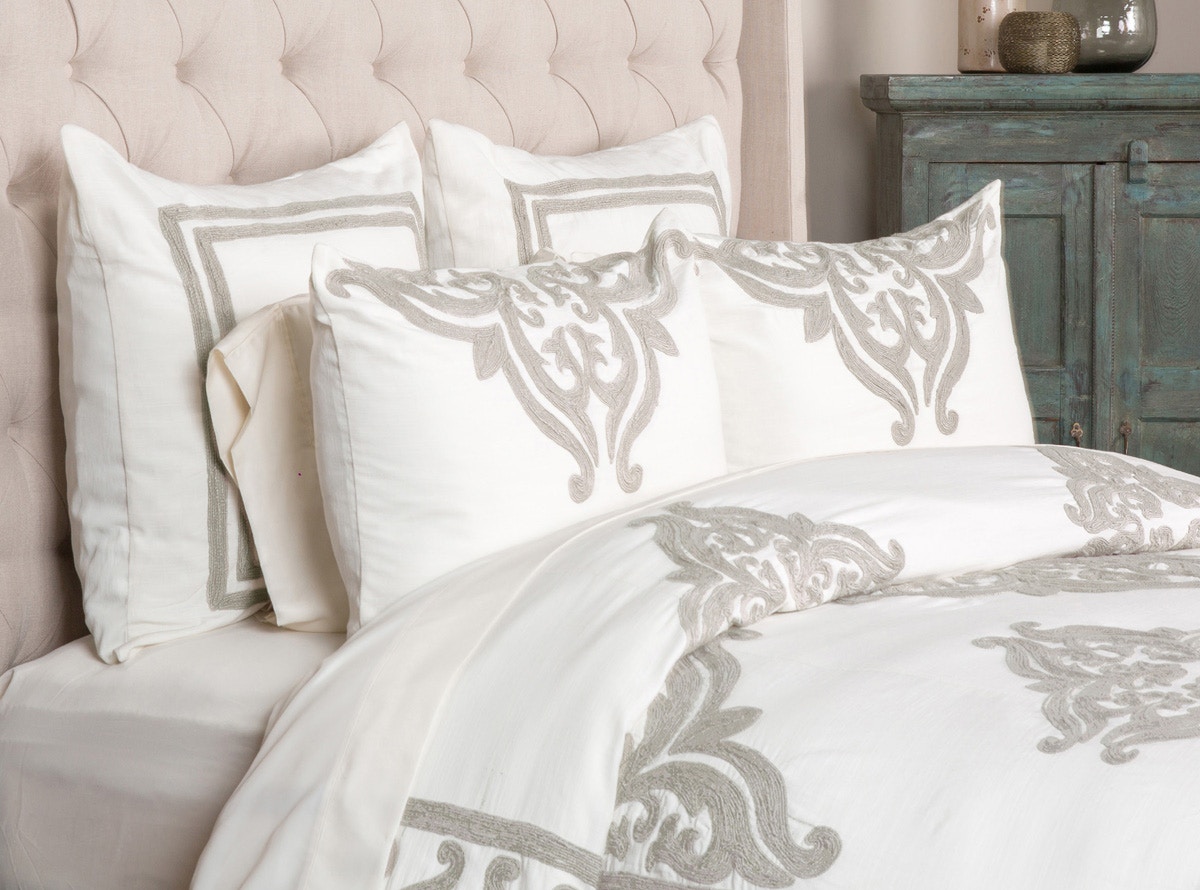 Classic Home Bedding - Goods Home 
