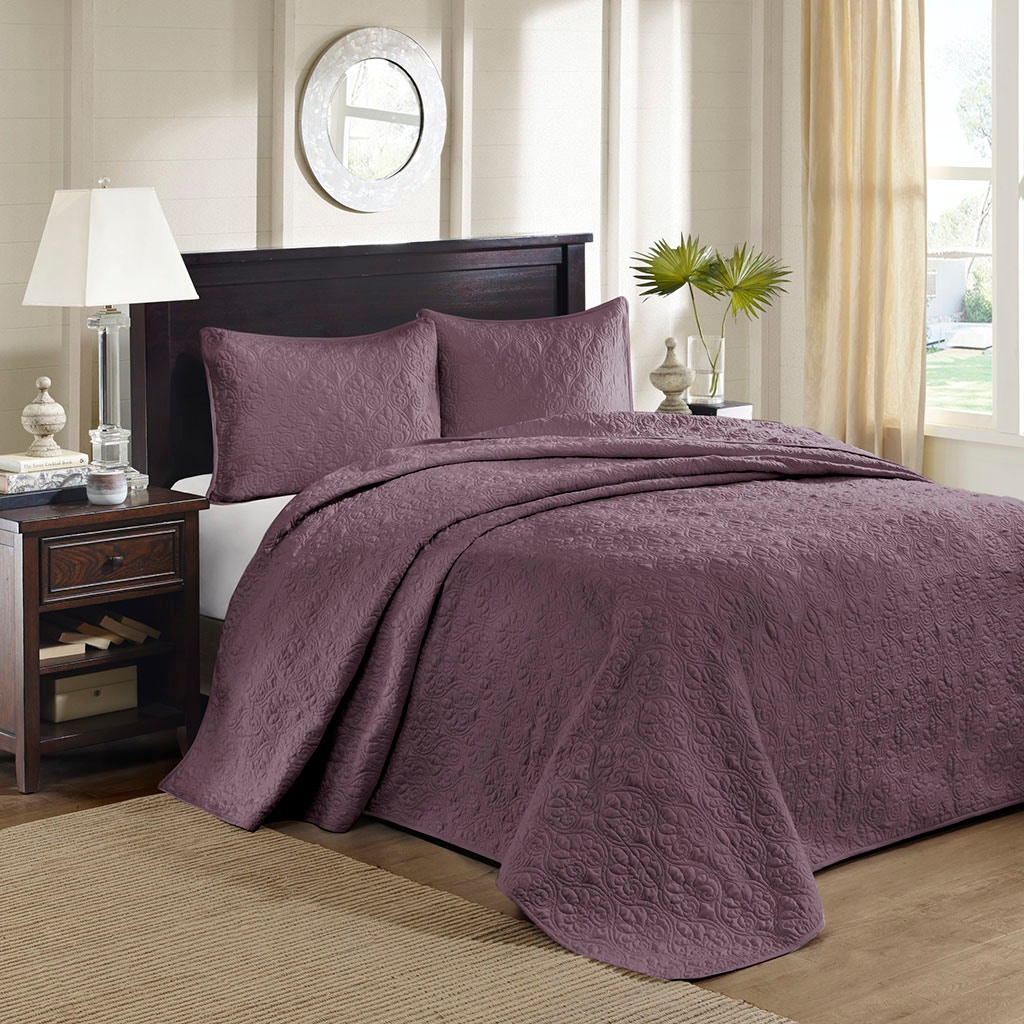 Hampton Hill Bedding Quebec Reversible Bedspread Set MP13-6153