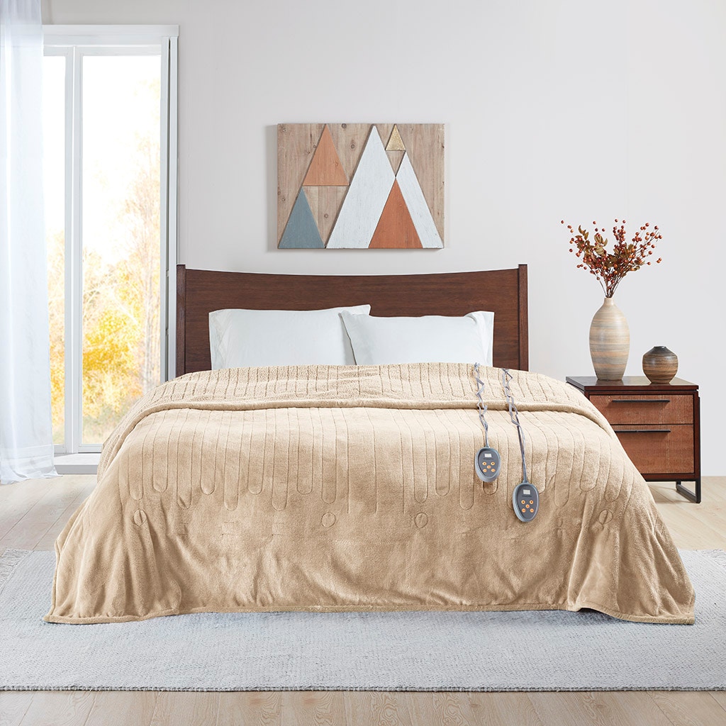 Hampton Hill Bedding Heated Microlight to Berber Blanket BR54-0381