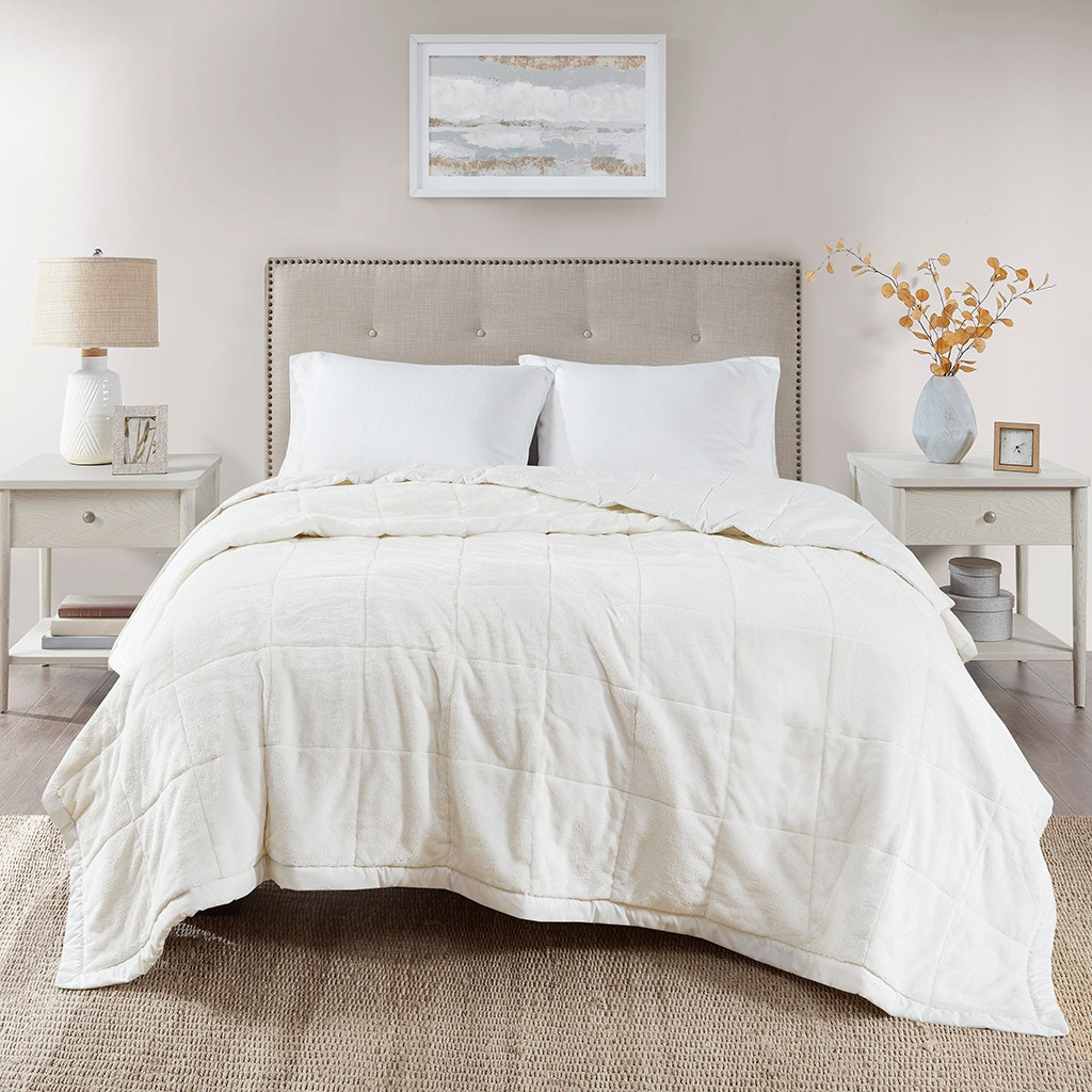 Hampton Hill Bedding Coleman Reversible Down Alternative Blanket MP51-6374