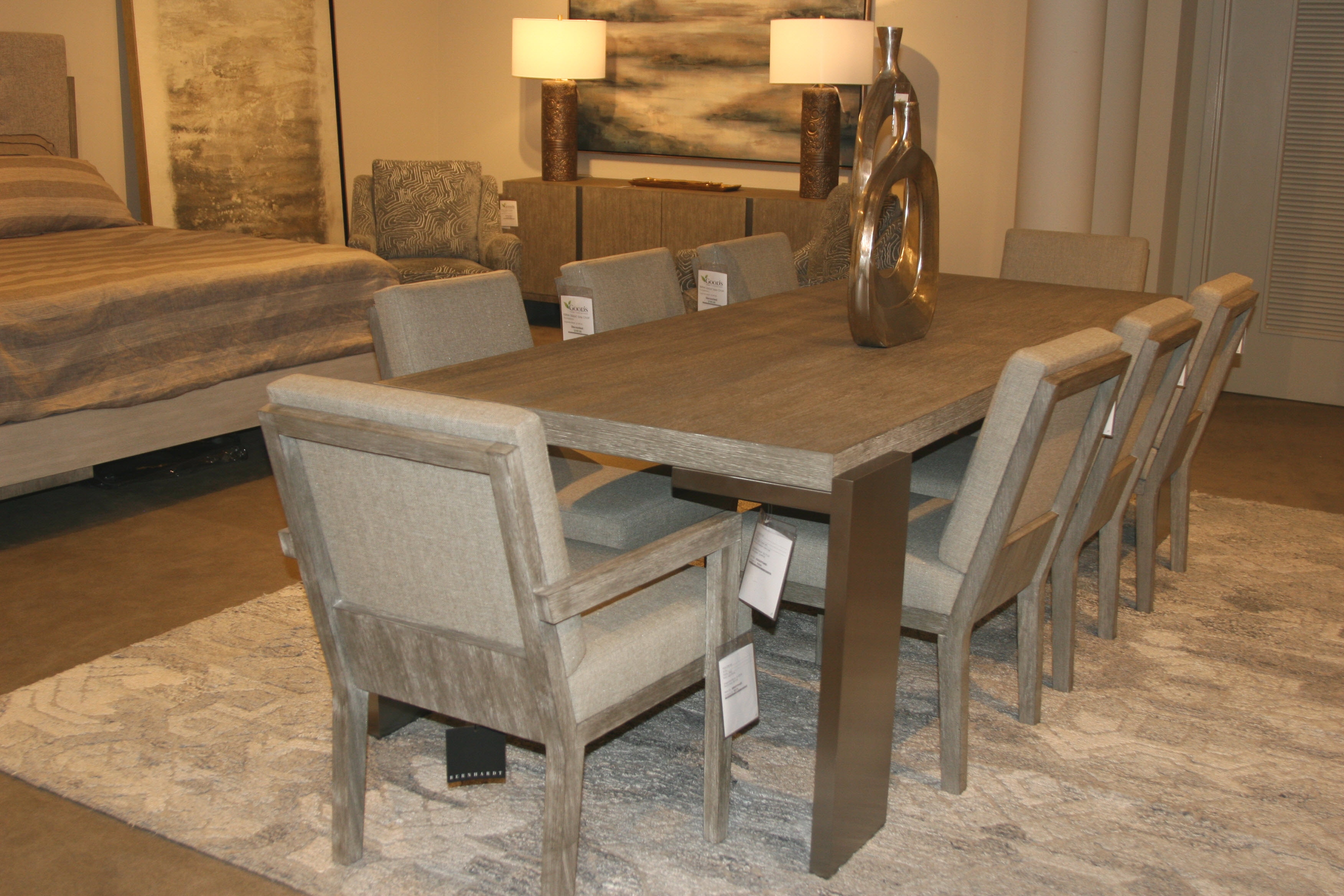 Bernhardt 10-Piece Dining Set Foundations Dining Group
