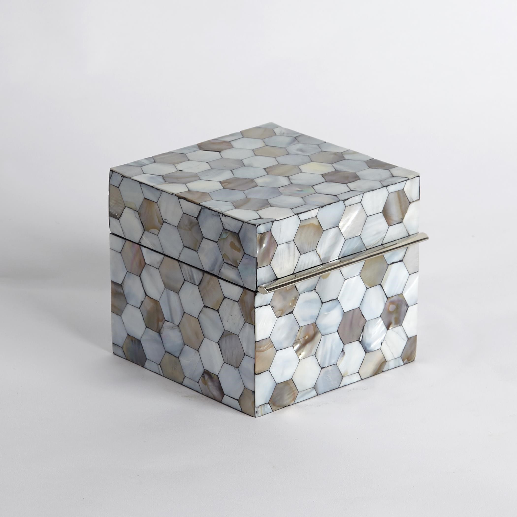Global Views Mother of Pearl Box-Sm 2614