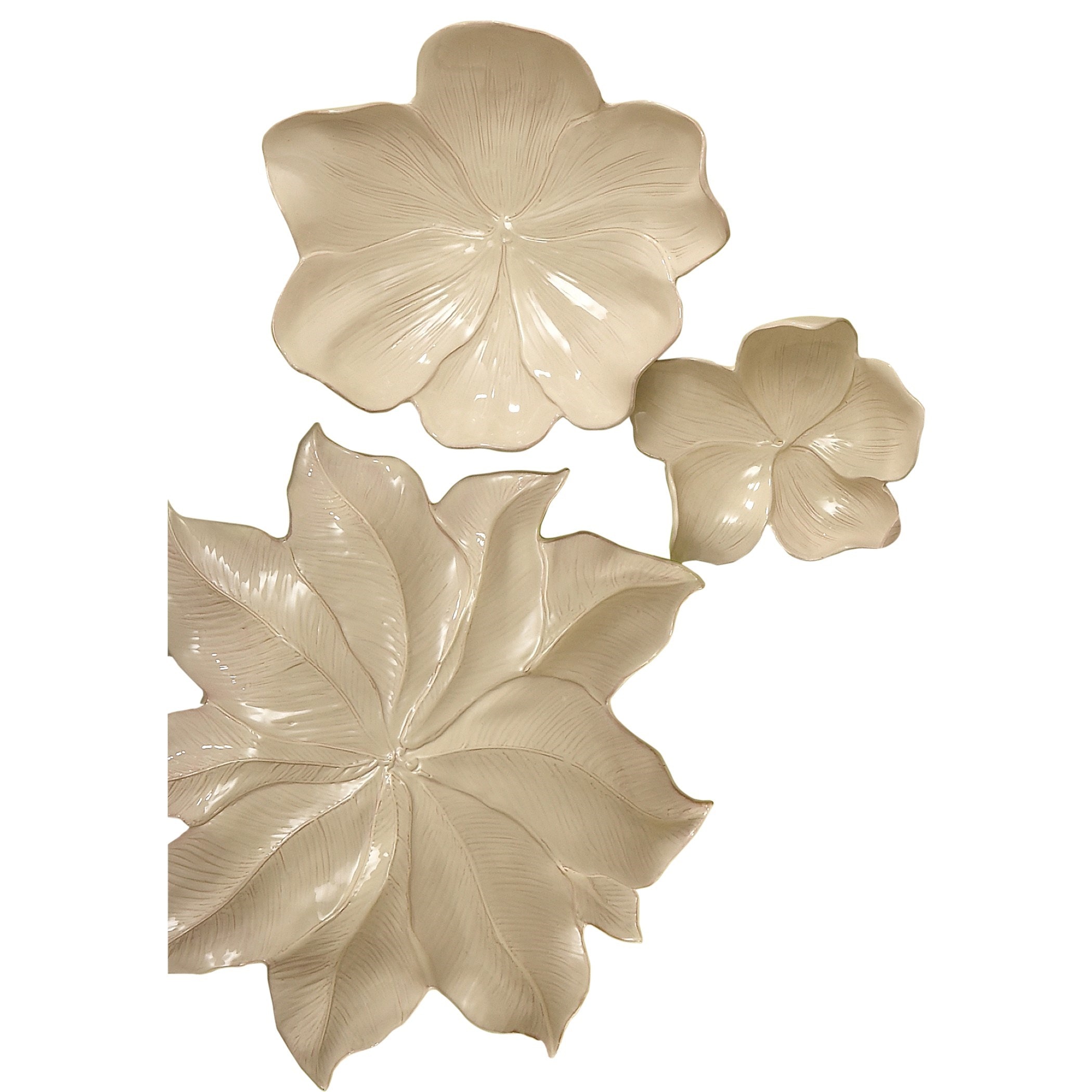 Global Views Magnolia Bowl-Ivory-Med 3.3059