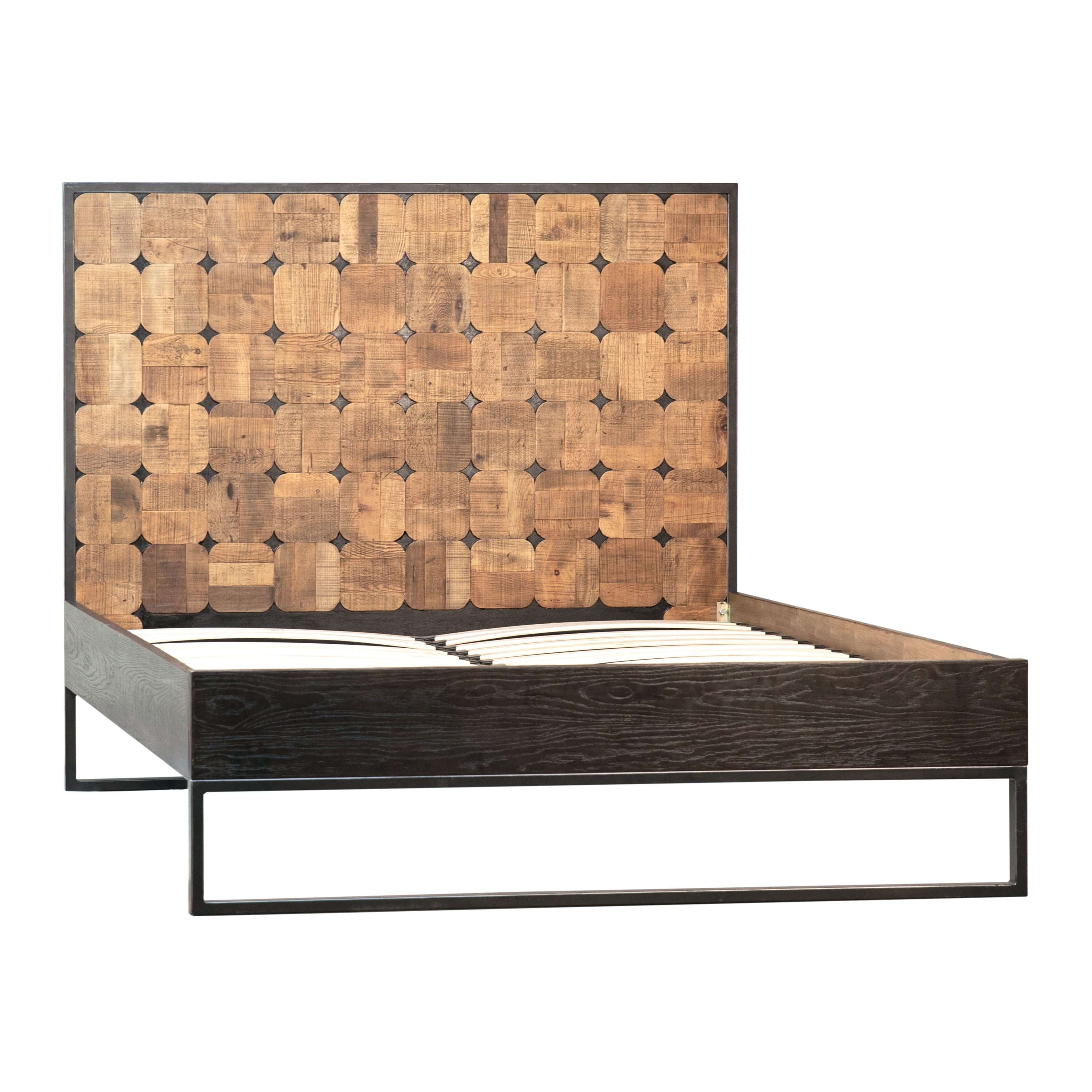 Dovetail Furniture Nellie Bed DOV5453Q