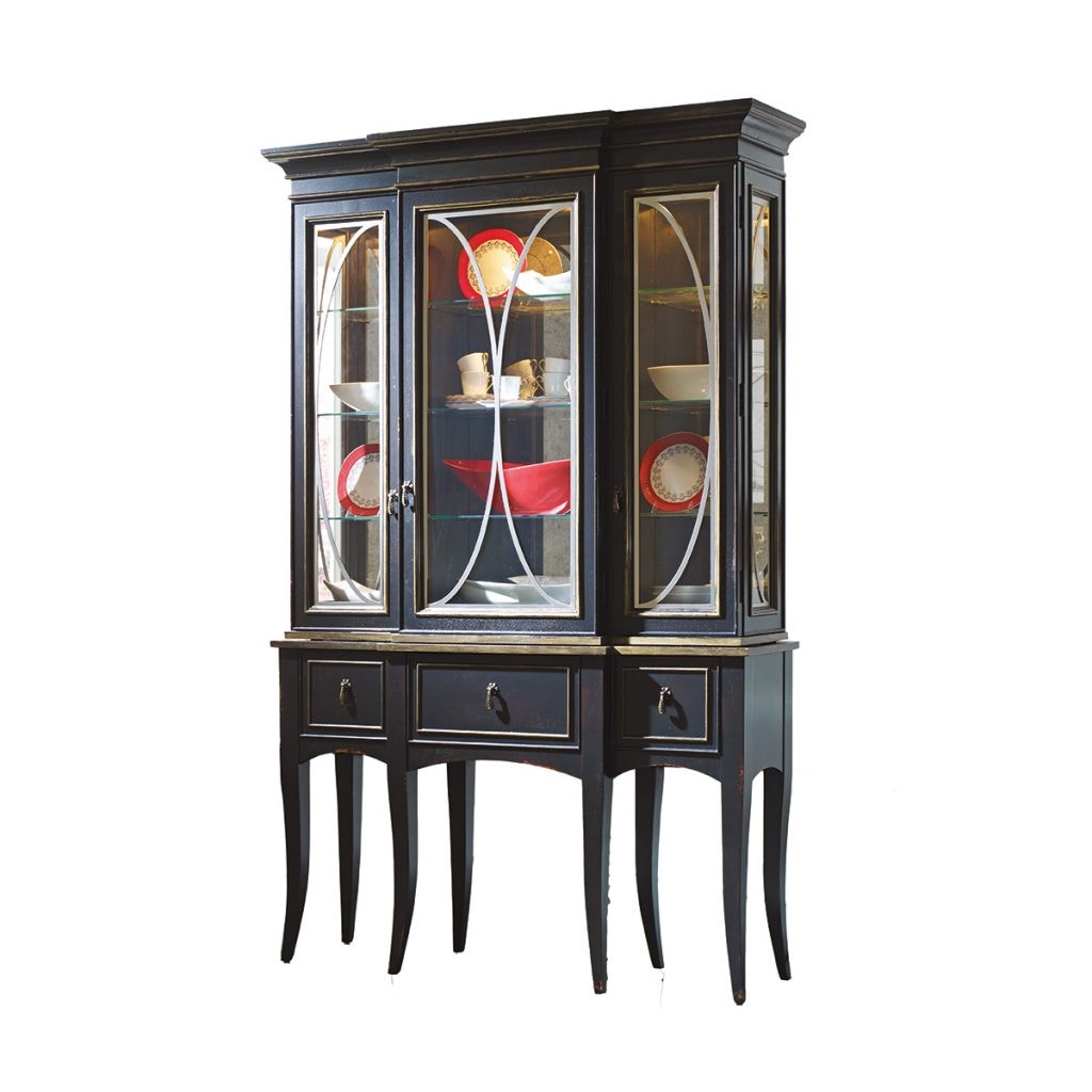 Habersham Furniture Classic Curio with Antique Mirror Back 01-2725