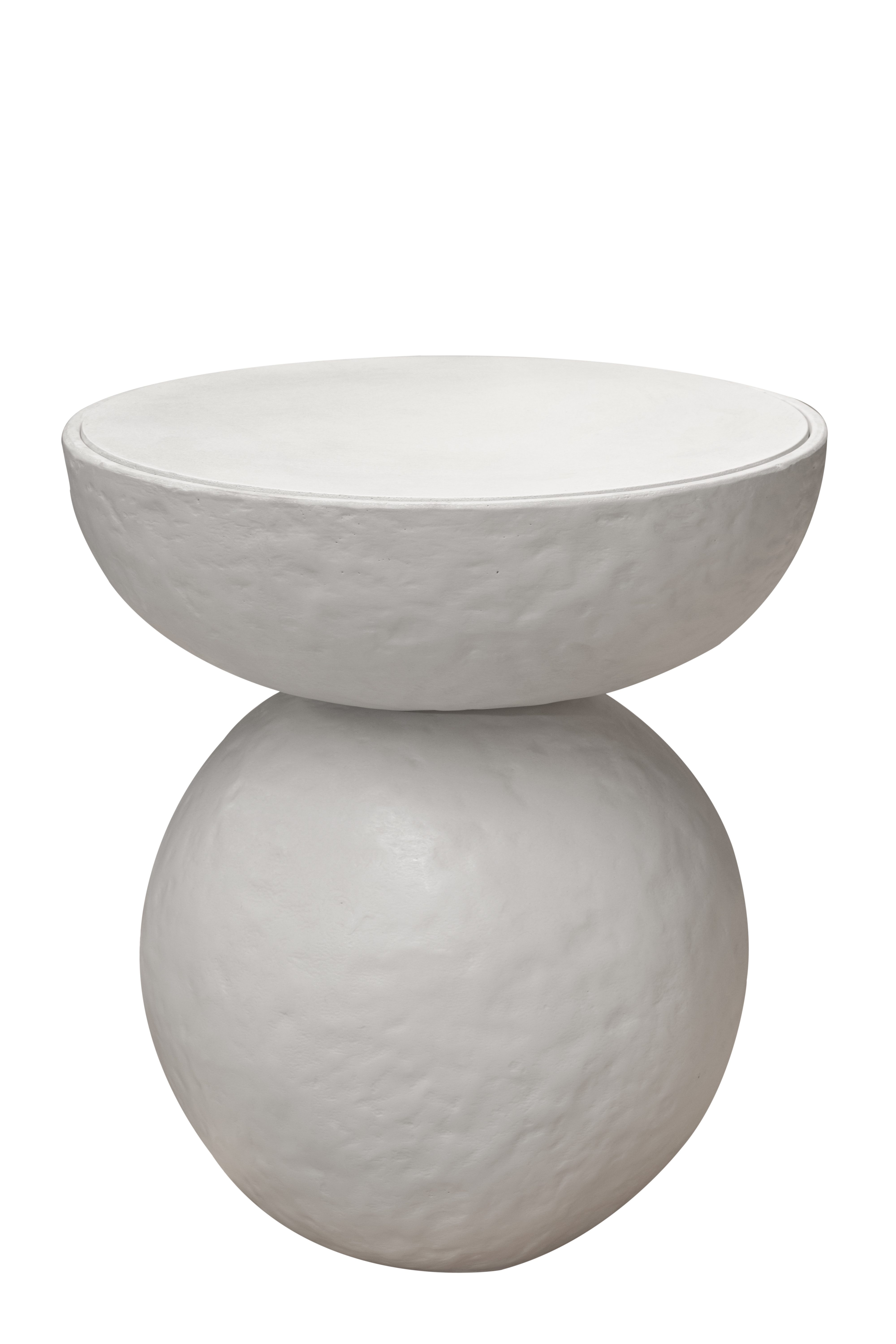 CTH-Sherrill Occasional Moulin Carved Sphere Side Table 900-980
