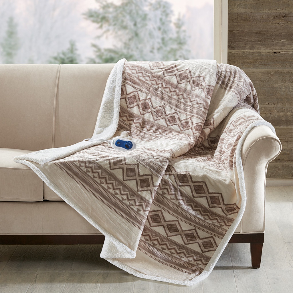 Hampton Hill Bedding Anderson Oversized Mink to Berber Heated Throw WR54-1775