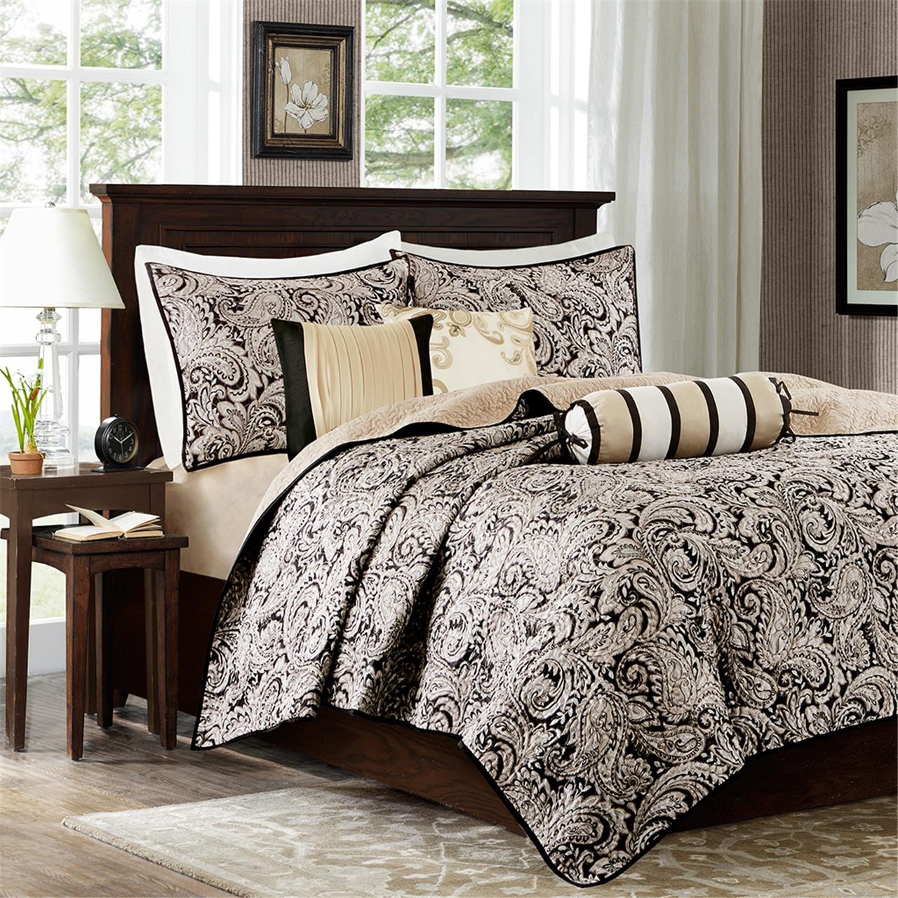 Hampton Hill Bedding Aubrey 6 Piece Jacquard Quilt Set with Throw Pillows MP13-2695